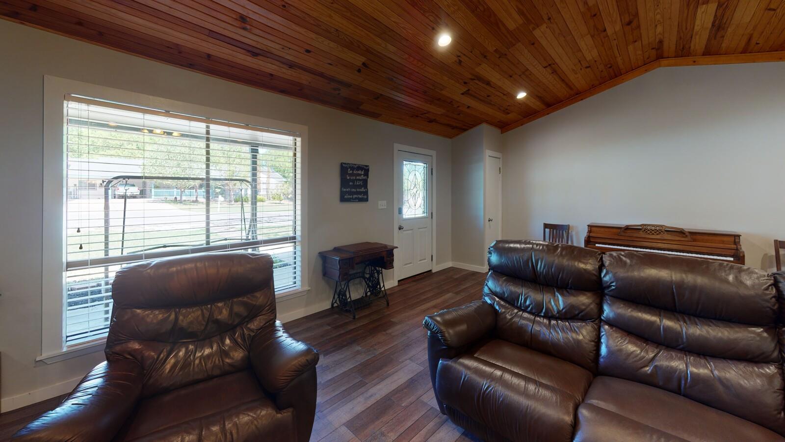 802 Amy Cir, Marble Falls, TX 78654