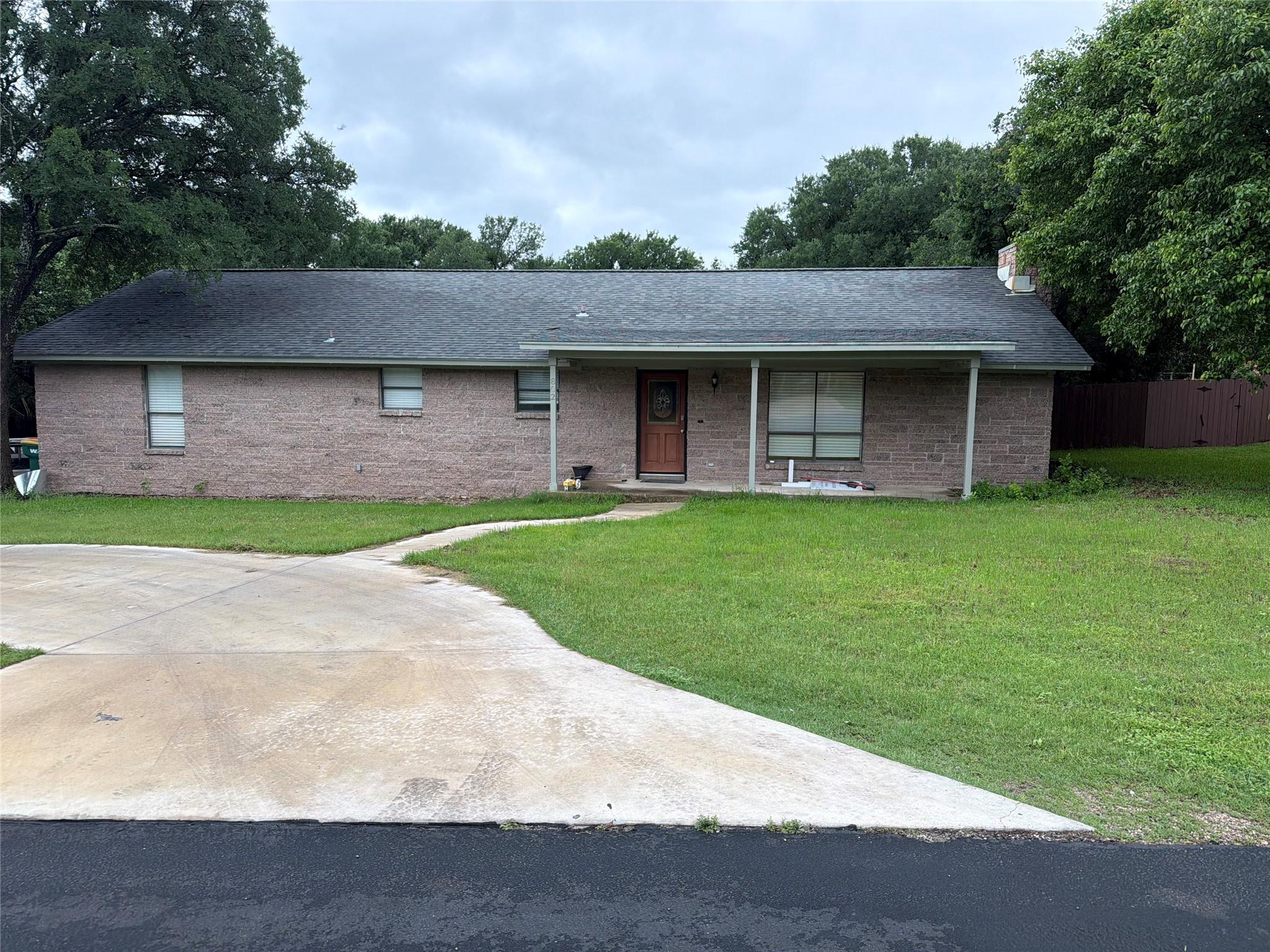 802 Amy Cir, Marble Falls, TX 78654