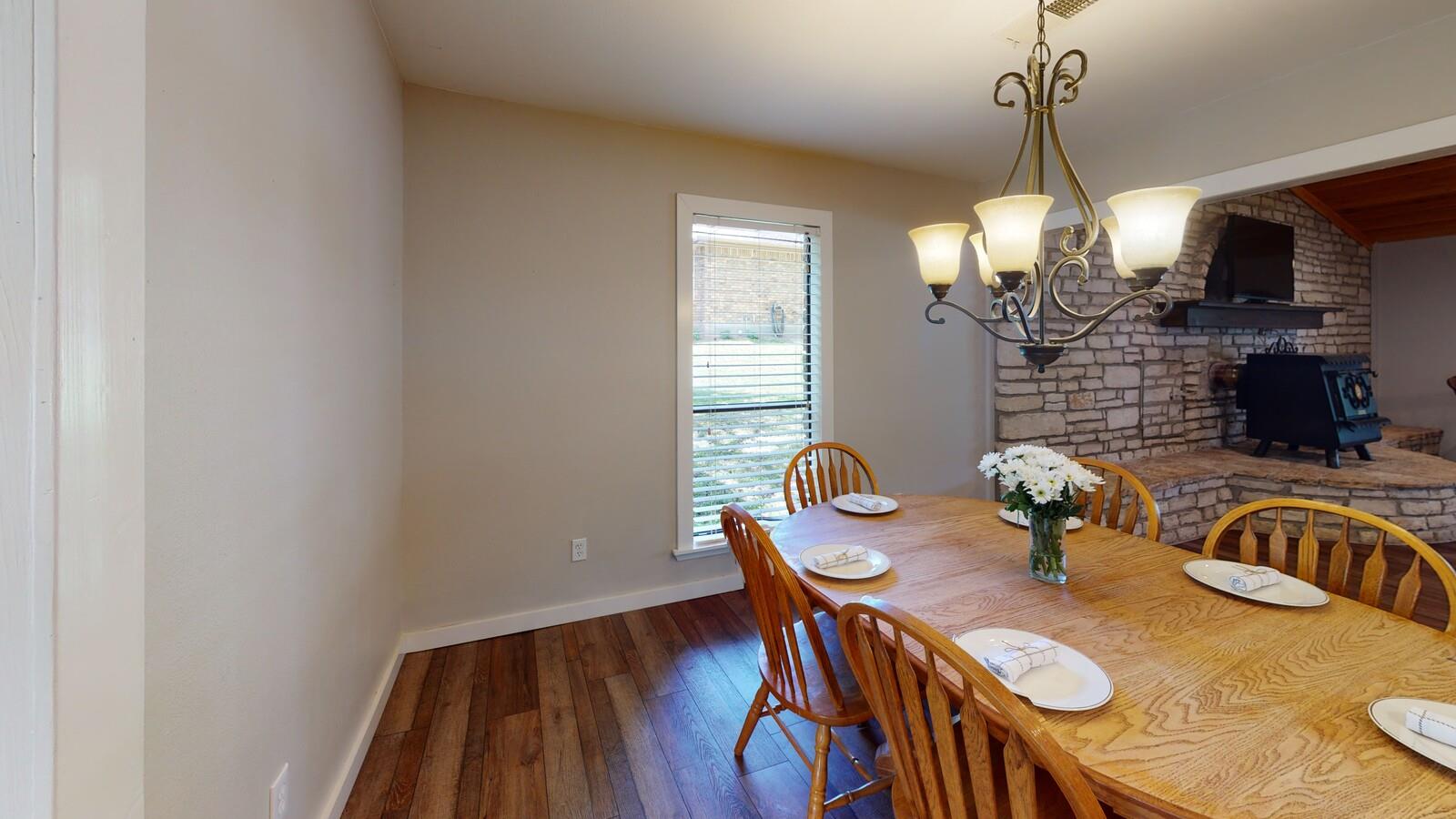 802 Amy Cir, Marble Falls, TX 78654