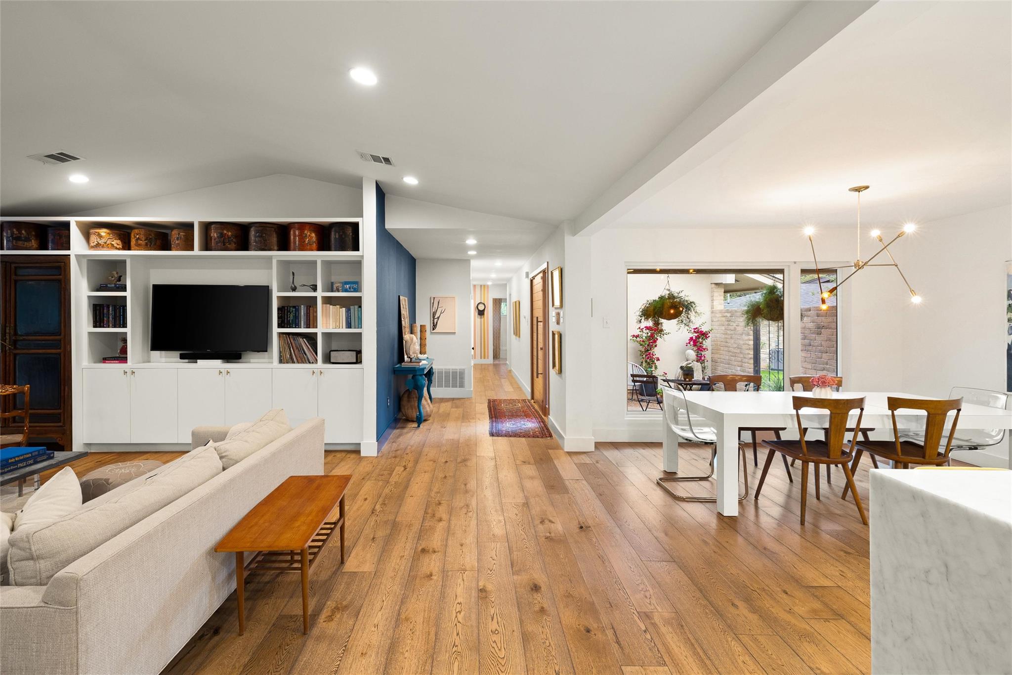 7203 Running Rope Cir, Austin, TX 78731