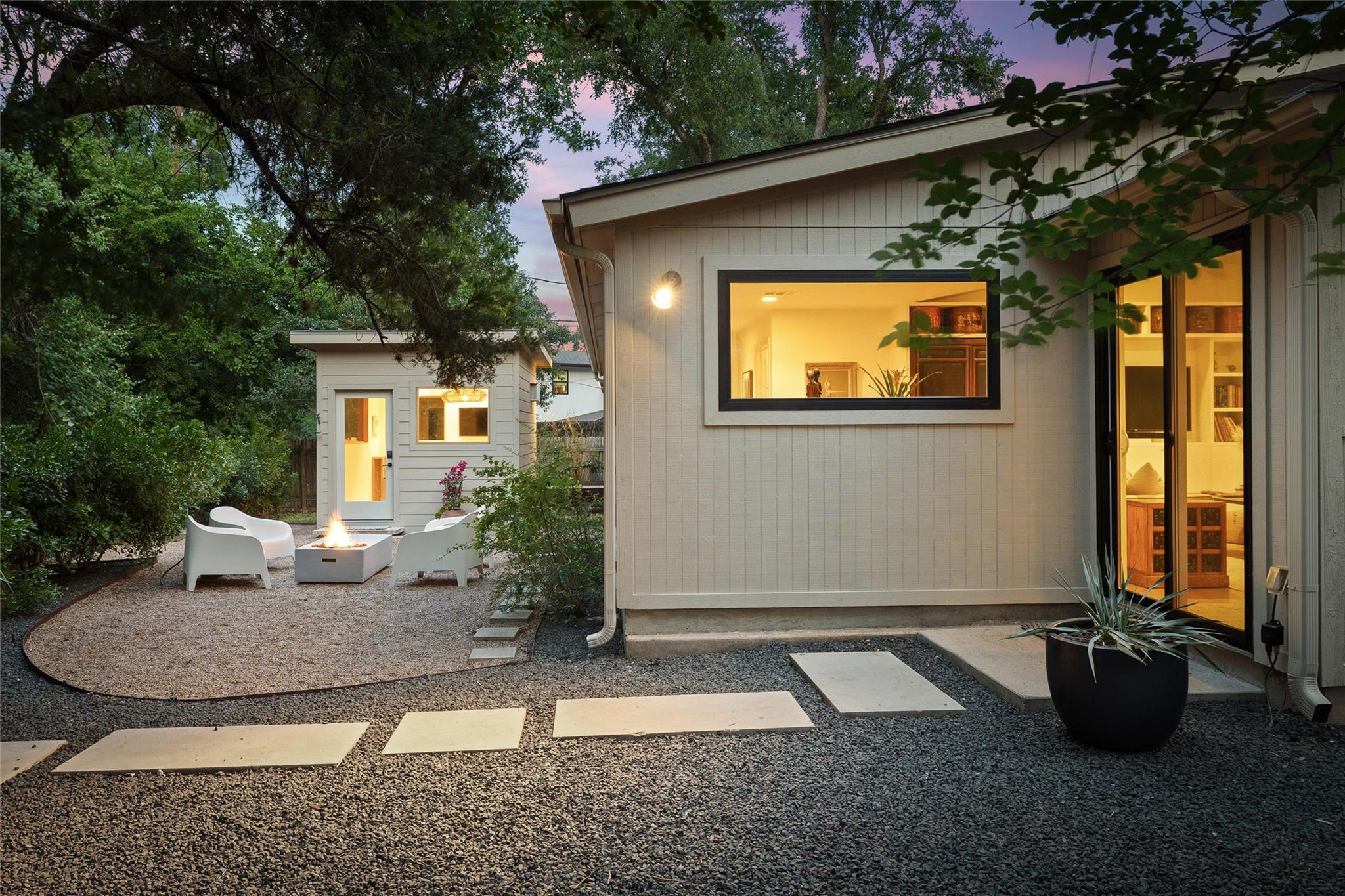 7203 Running Rope Cir, Austin, TX 78731