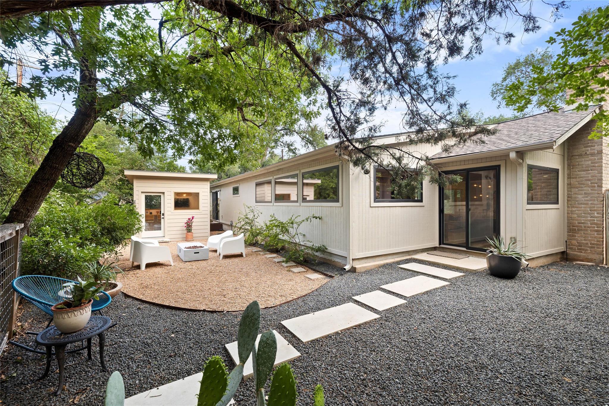 7203 Running Rope Cir, Austin, TX 78731