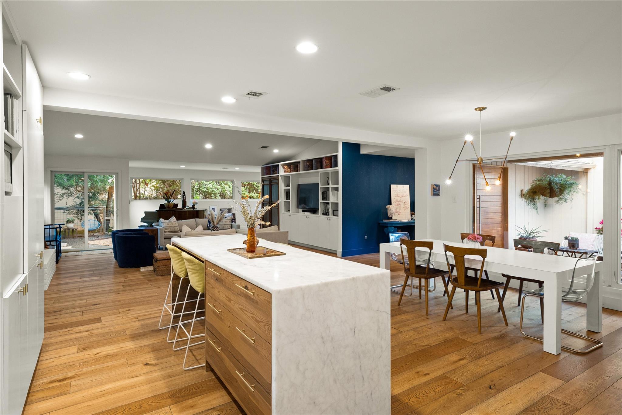7203 Running Rope Cir, Austin, TX 78731