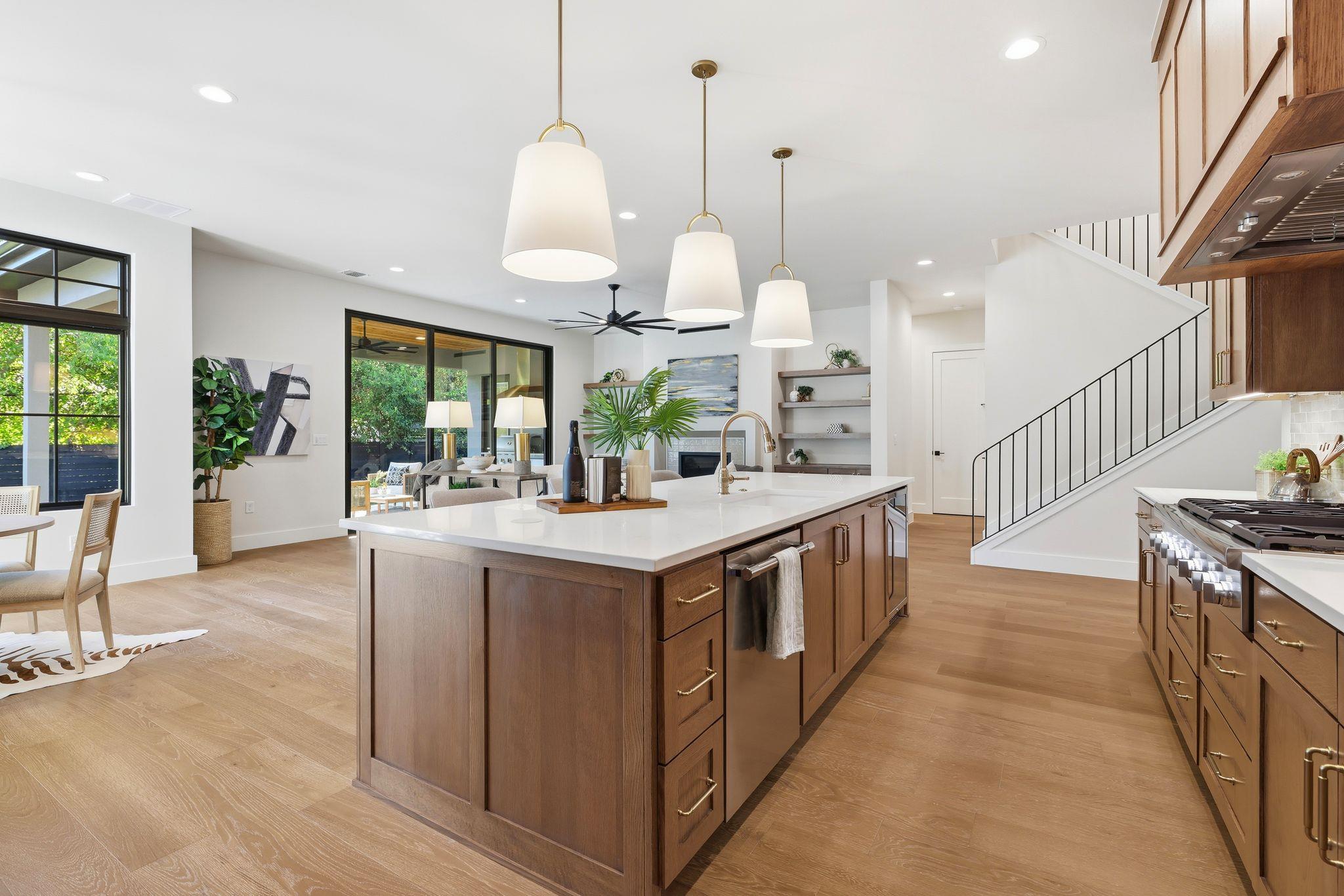 2803 Oak Park Dr, Austin, TX 78704