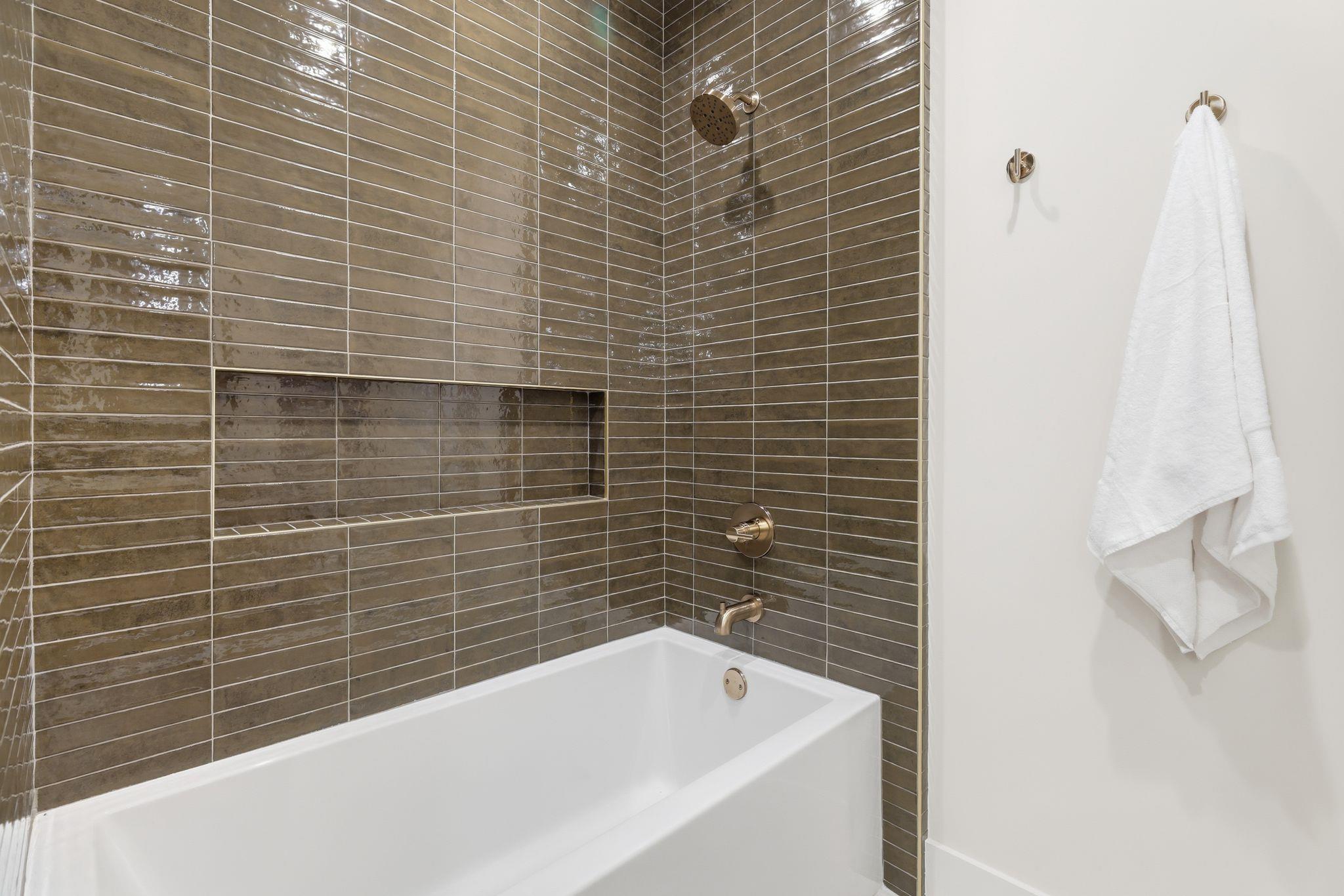 2803 Oak Park Dr, Austin, TX 78704