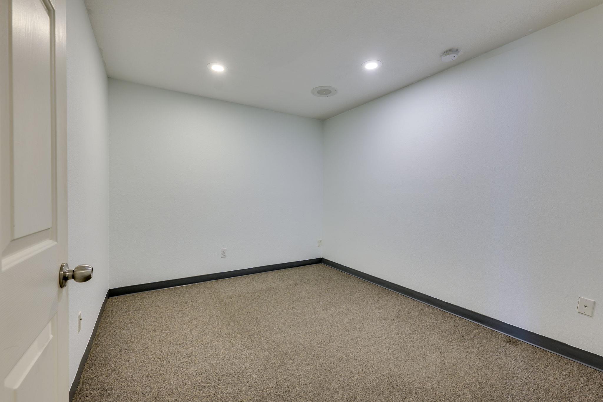 14121 US 290 # Bldg 11-B, Austin, TX 78737