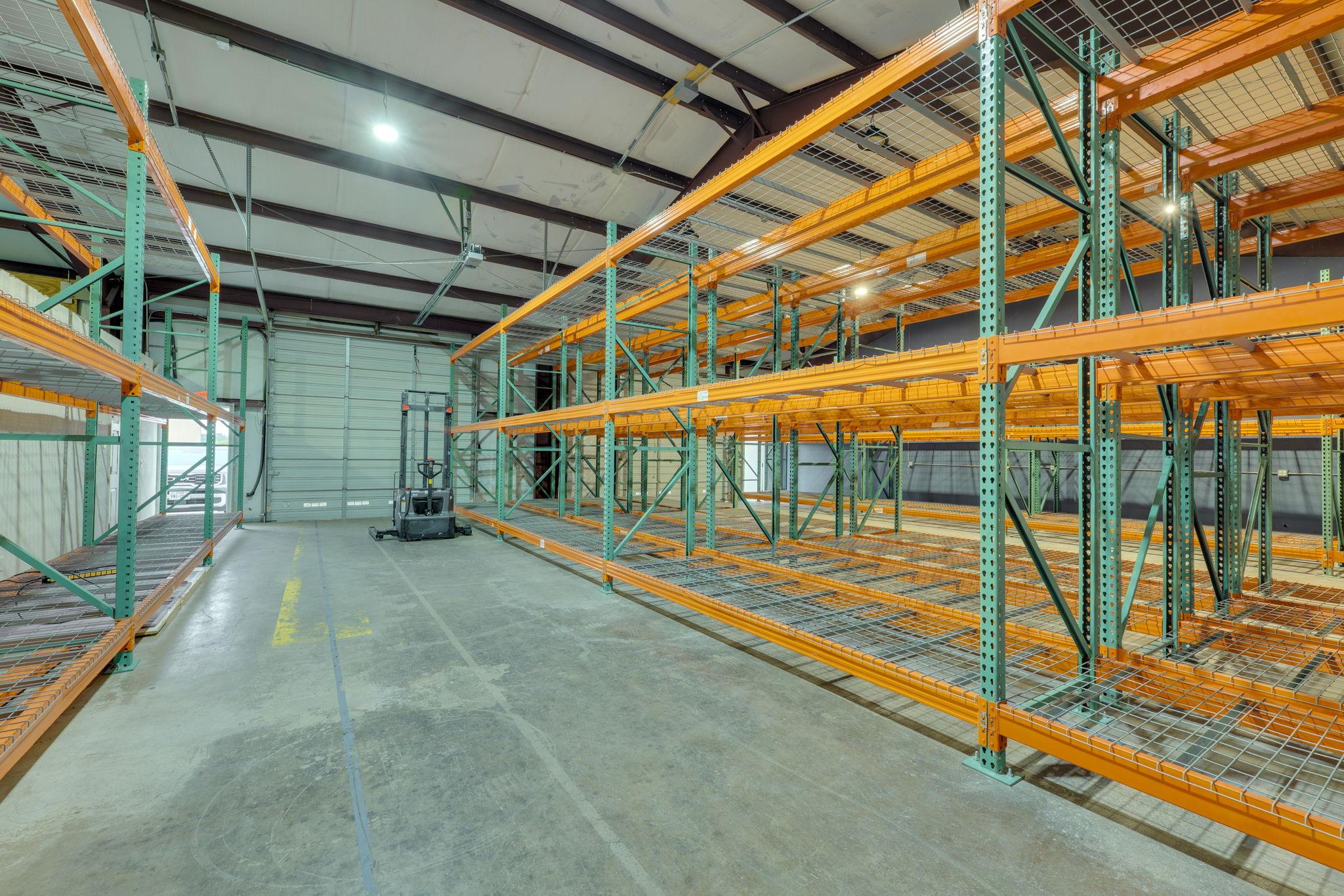 14121 US 290 # Bldg 11-B, Austin, TX 78737