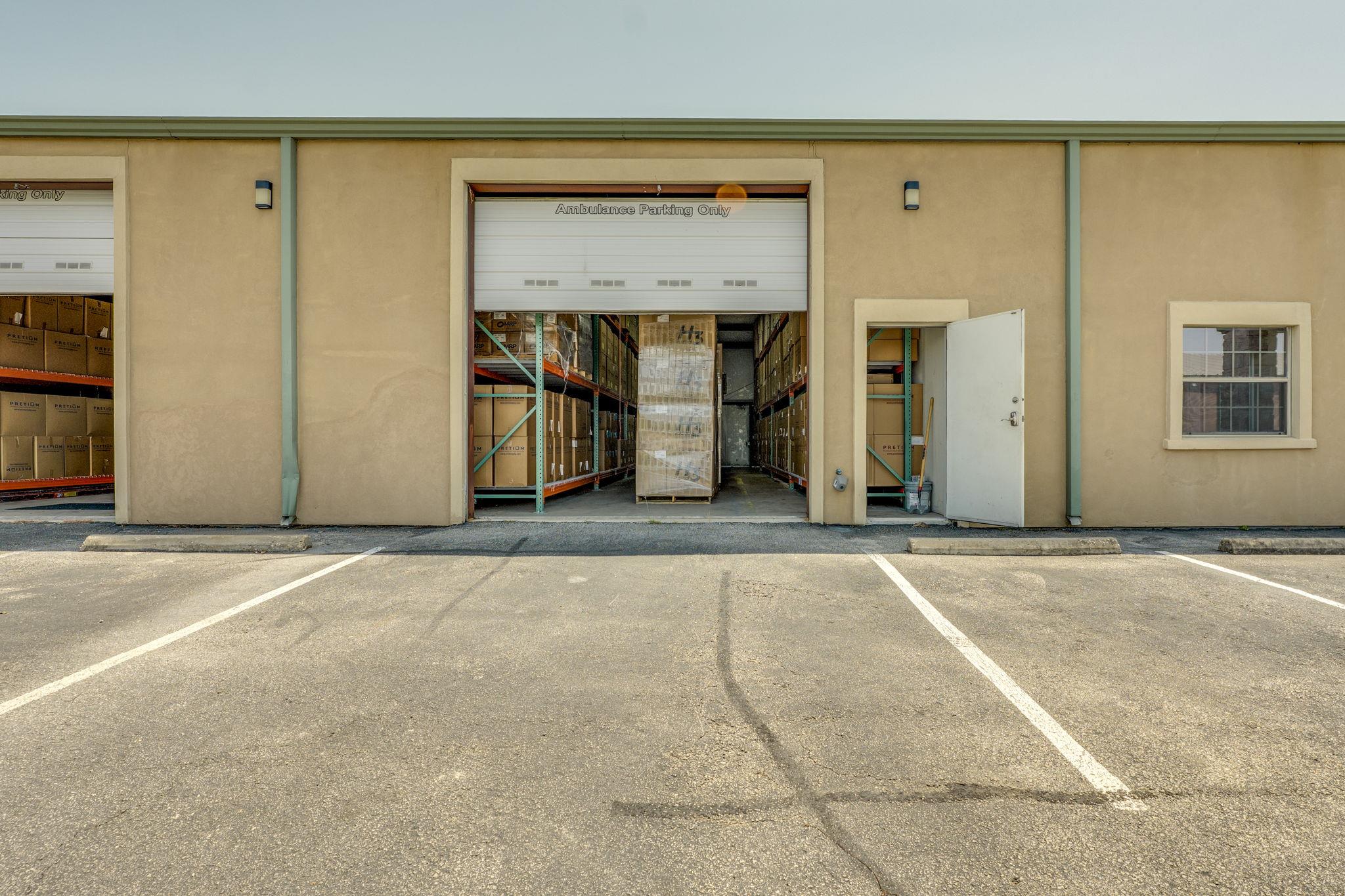 14121 US 290 # Bldg 11-B, Austin, TX 78737