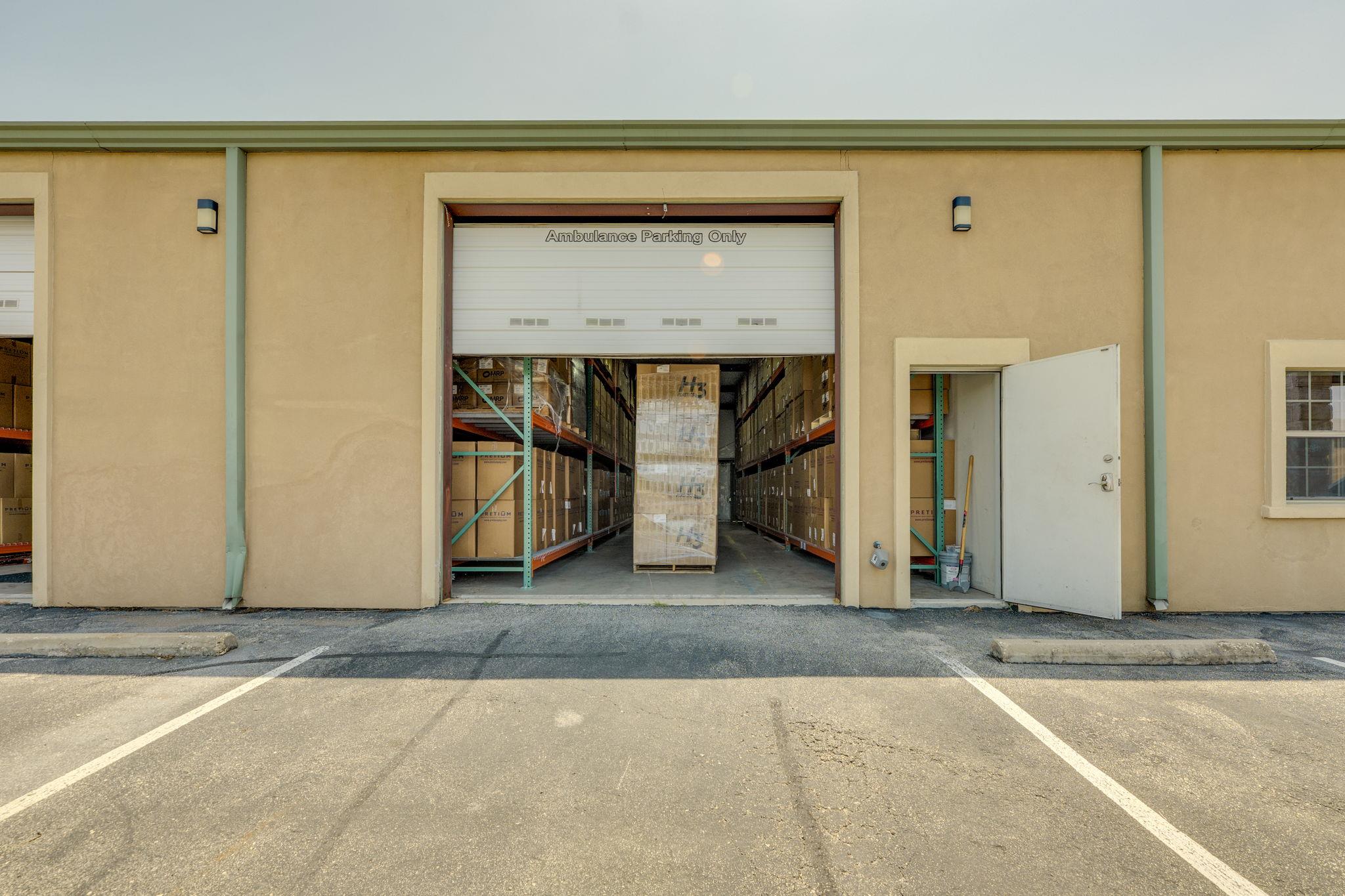 14121 US 290 # Bldg 11-B, Austin, TX 78737