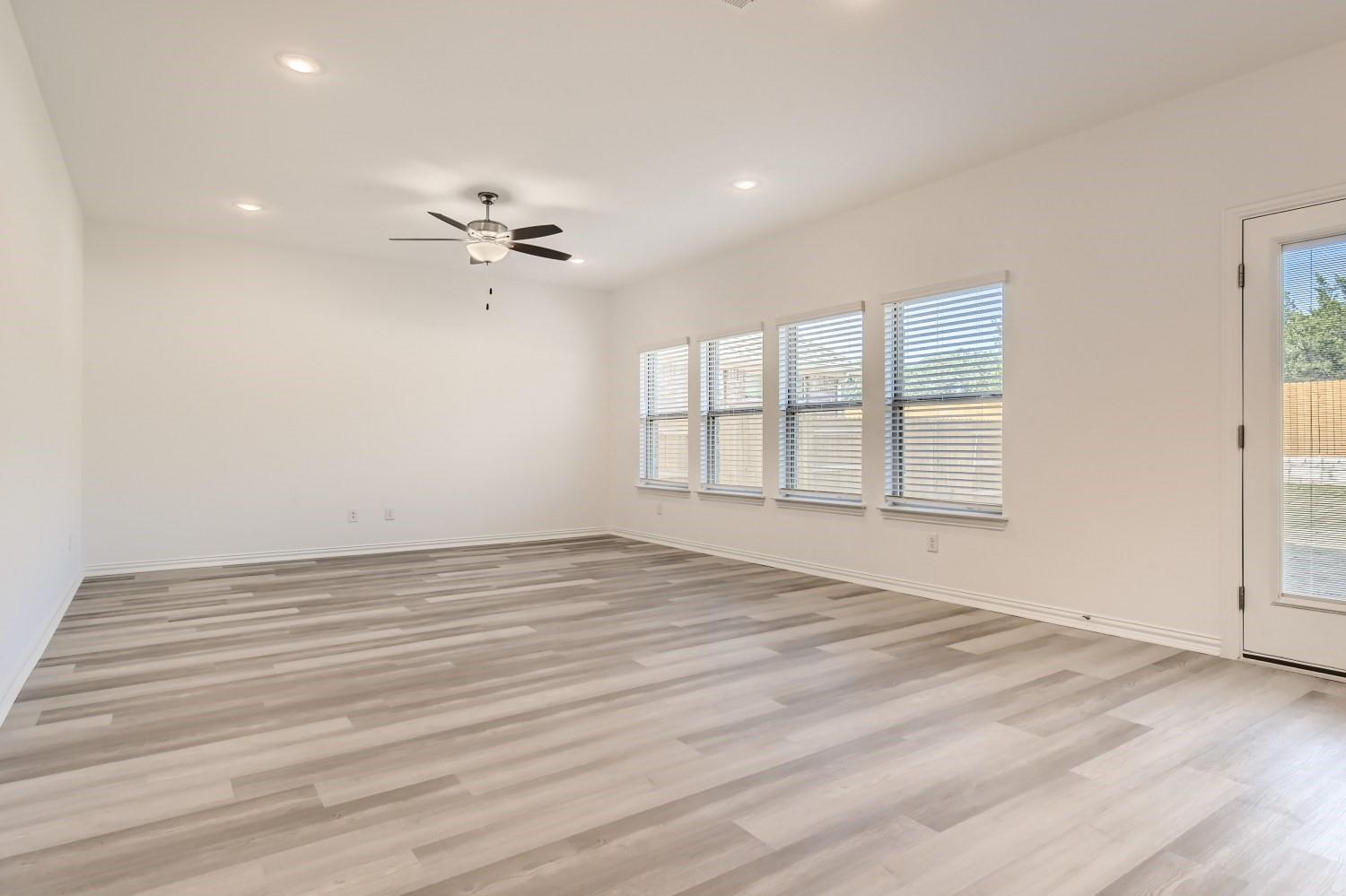 1014 Ridge Runner Dr, Georgetown, TX 78628