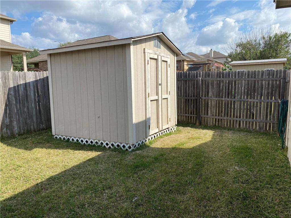 1942 Spotted Owl, New Braunfels, TX 78130
