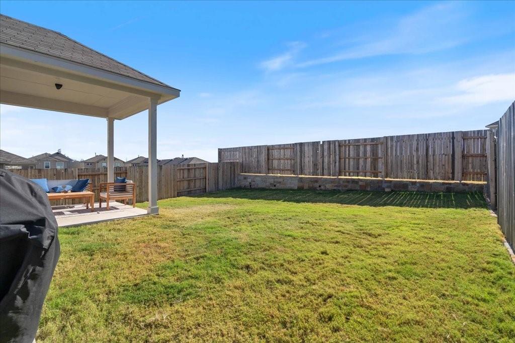 376-A Papaya Dr, Buda, TX 78610