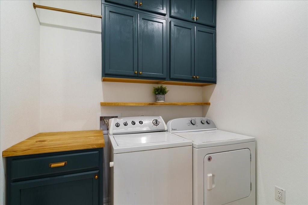 376-A Papaya Dr, Buda, TX 78610