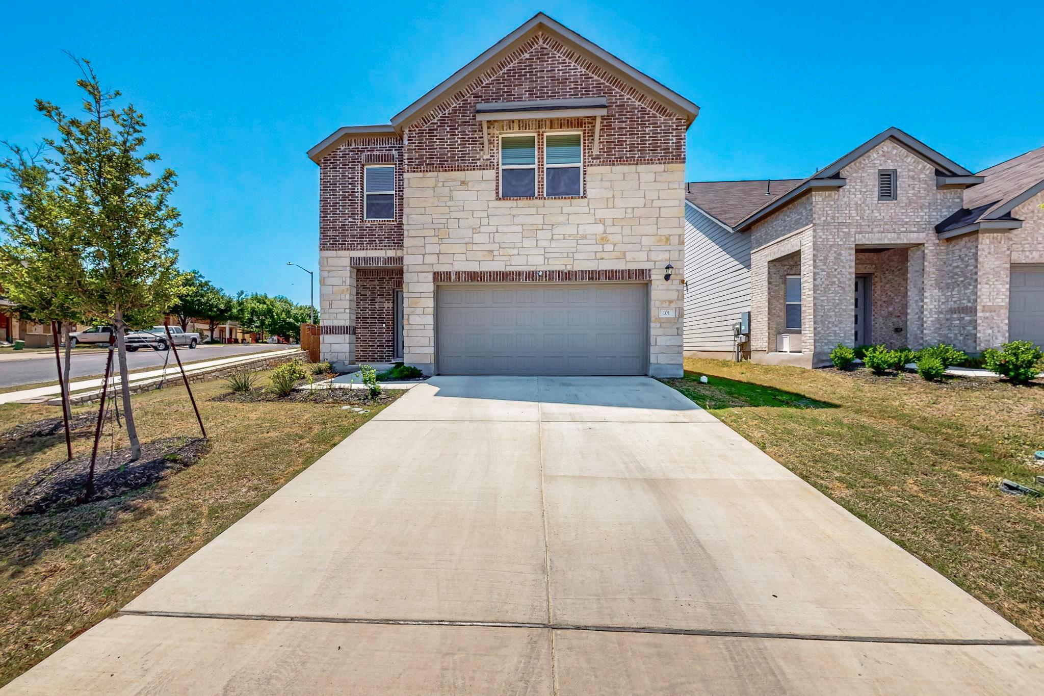101 Breccia Trl, Liberty Hill, TX 78642
