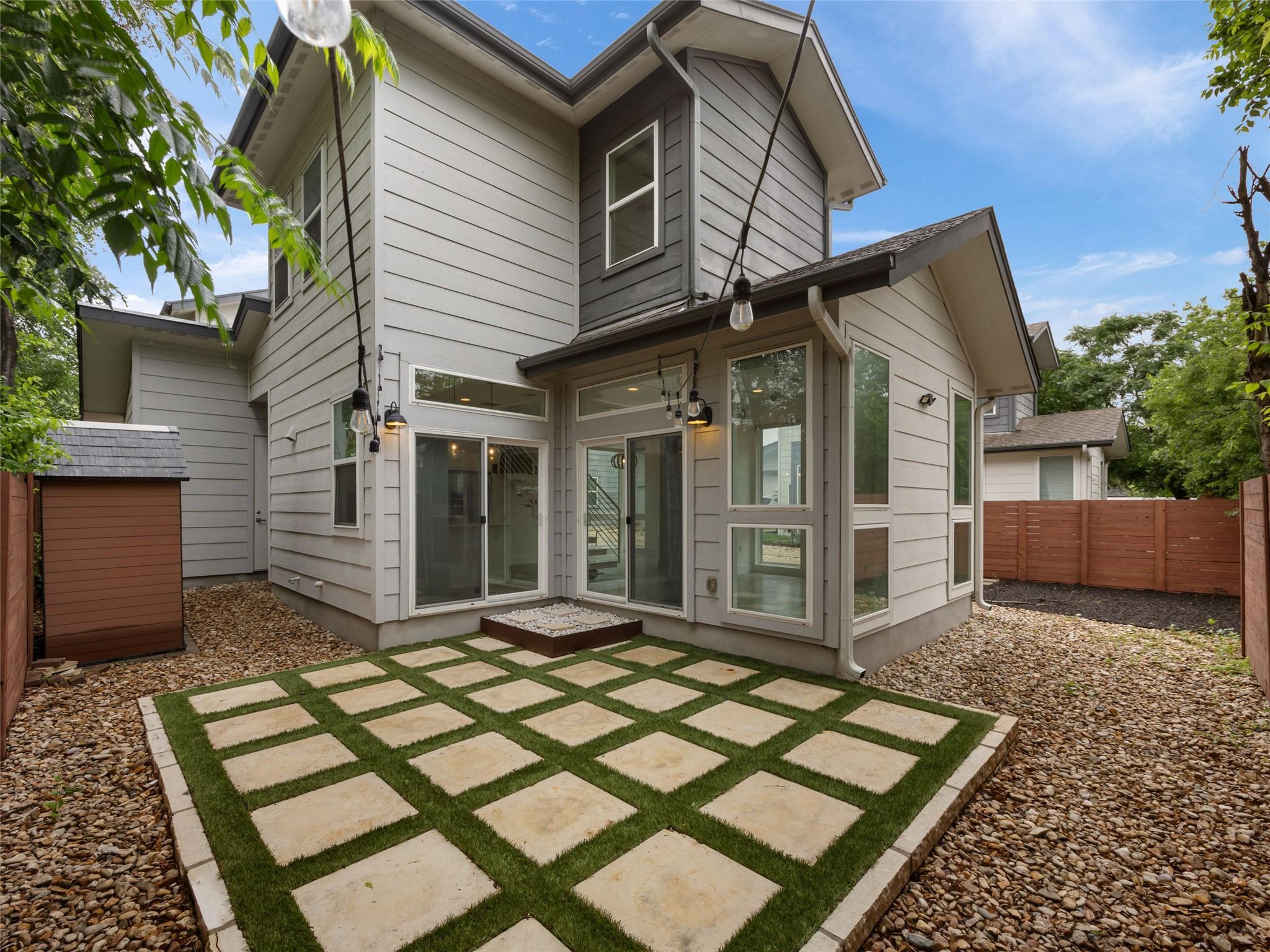 513 W Croslin St # B, Austin, TX 78752