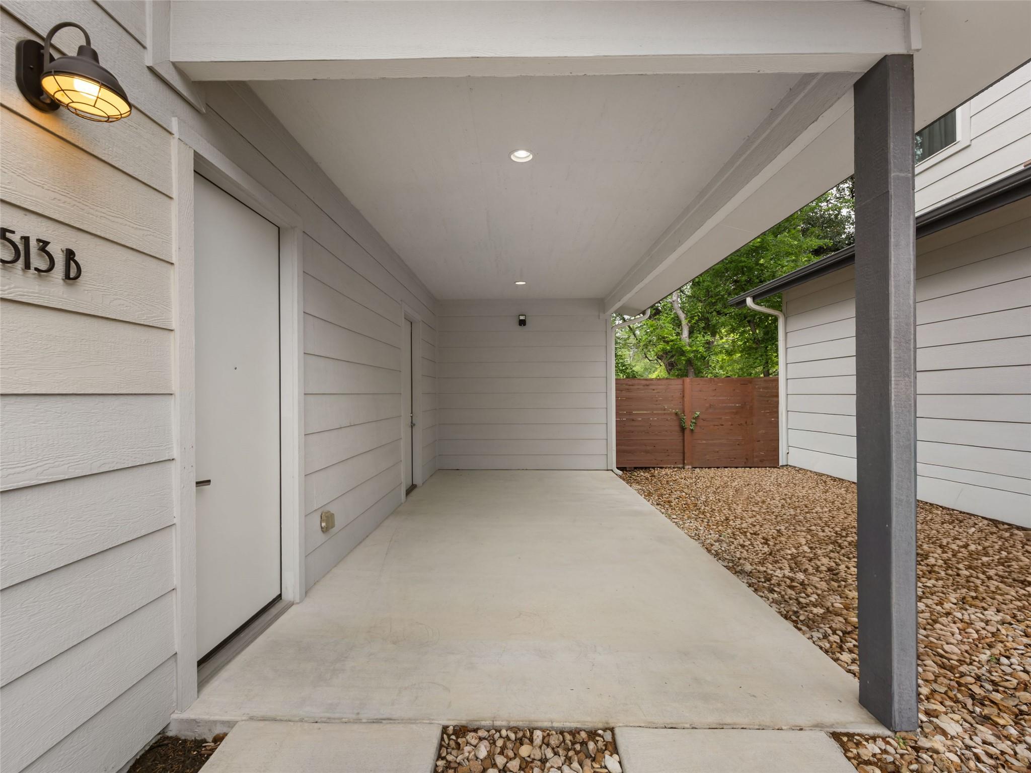 513 W Croslin St # B, Austin, TX 78752