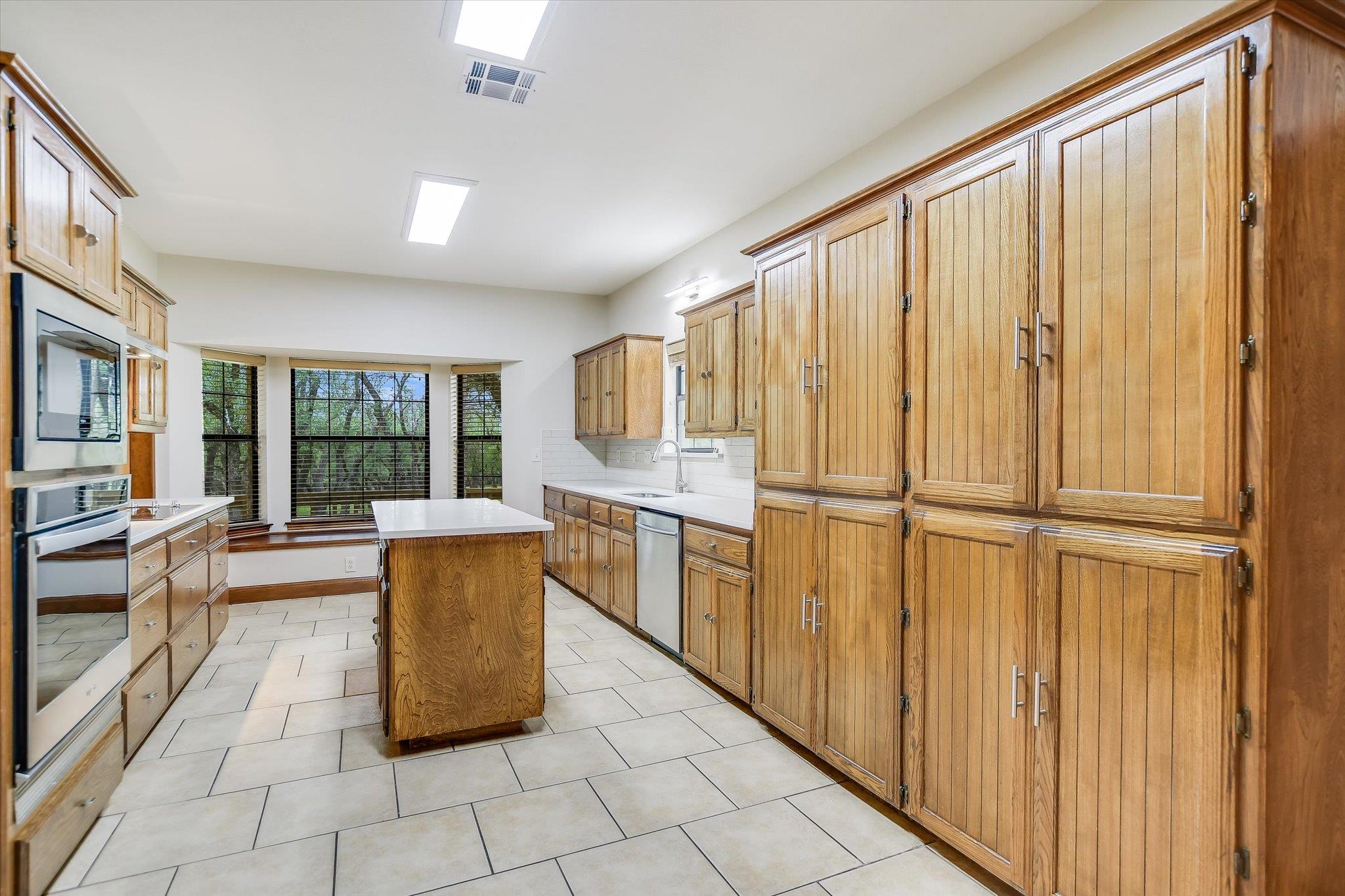 328 Fawnridge St, Georgetown, TX 78628