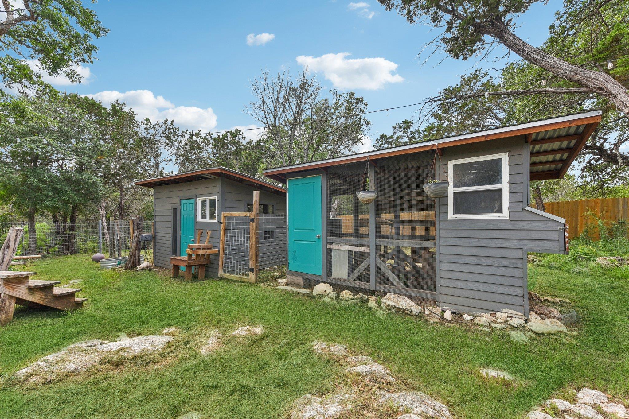 471 Turkey Dr, Dripping Springs, TX 78620