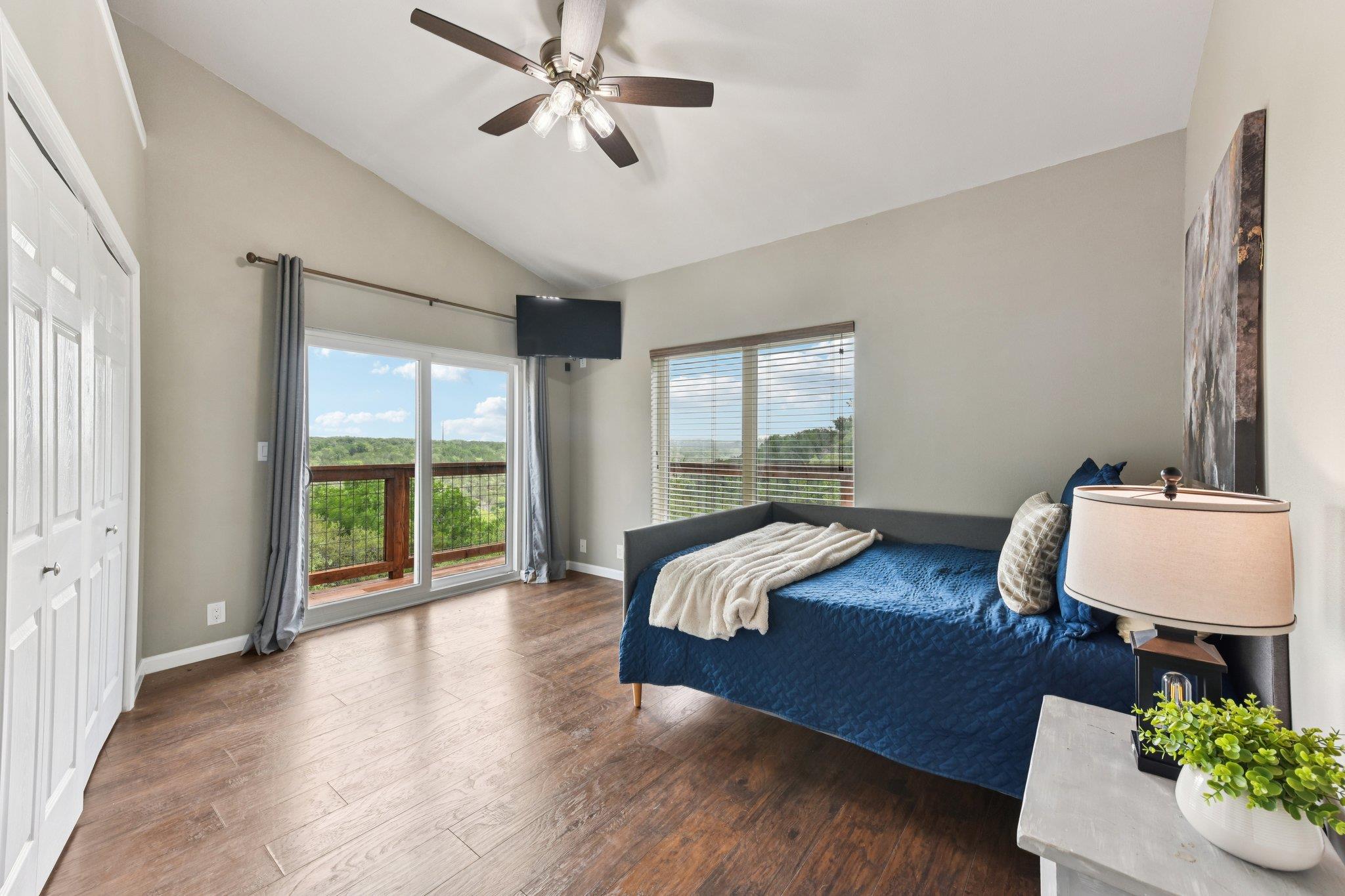 471 Turkey Dr, Dripping Springs, TX 78620