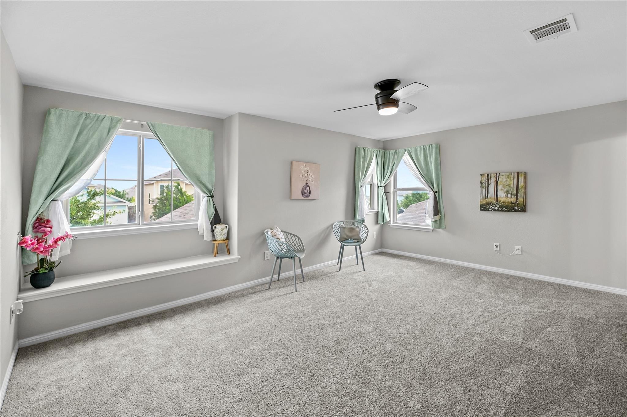 139 Corvid Dr, Buda, TX 78610