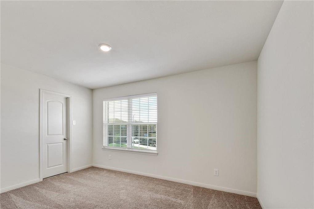 317 Hyacinth Way, Jarrell, TX 76537