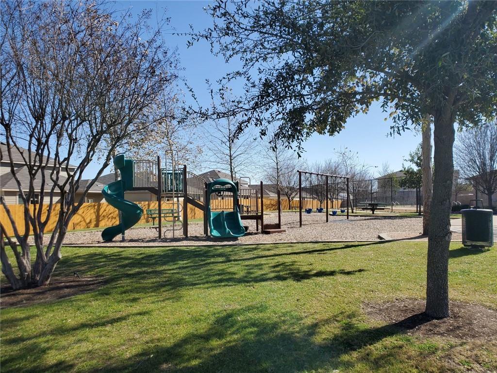 317 Hyacinth Way, Jarrell, TX 76537