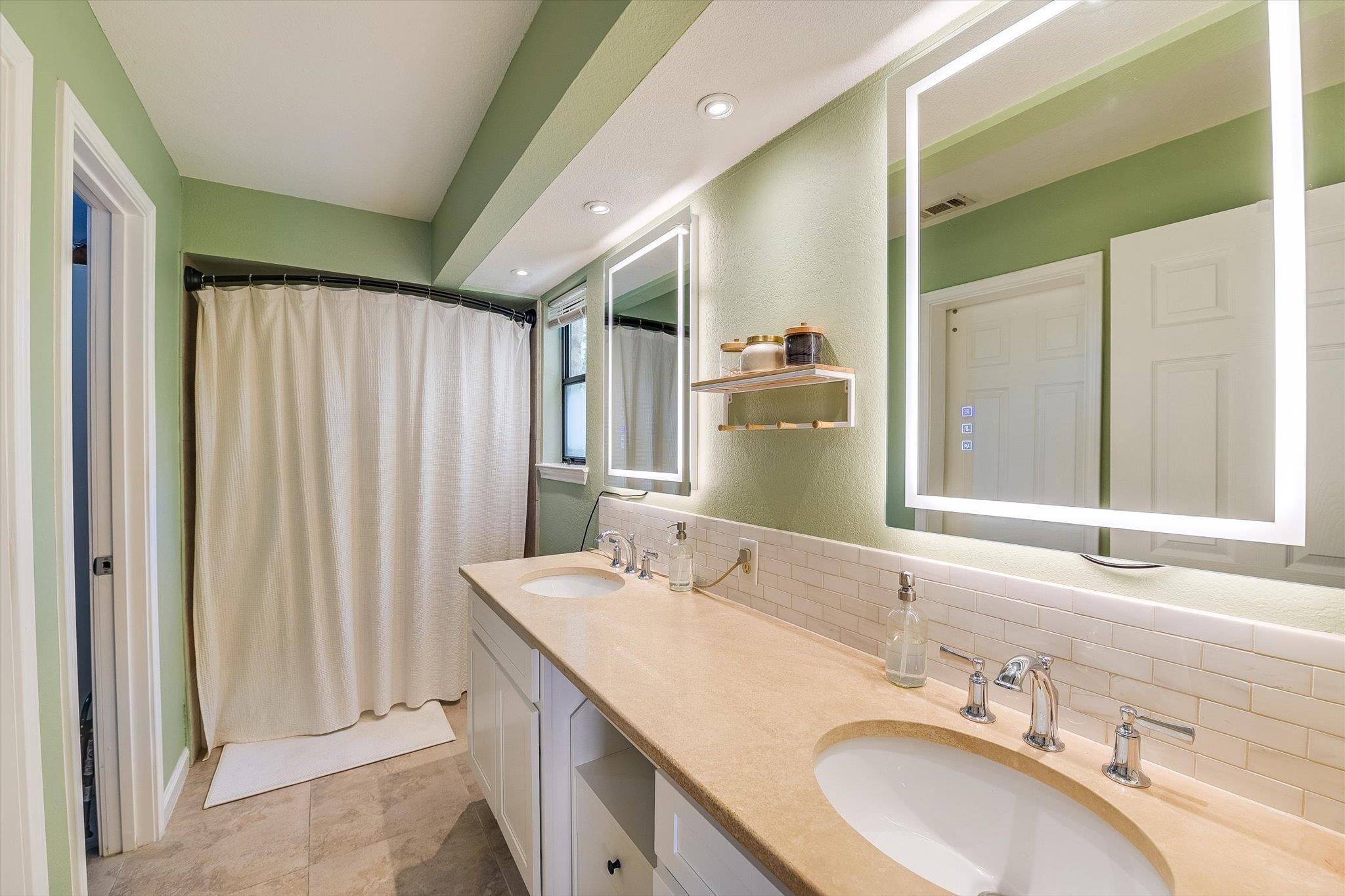 8200 Neely Dr # 154, Austin, TX 78759