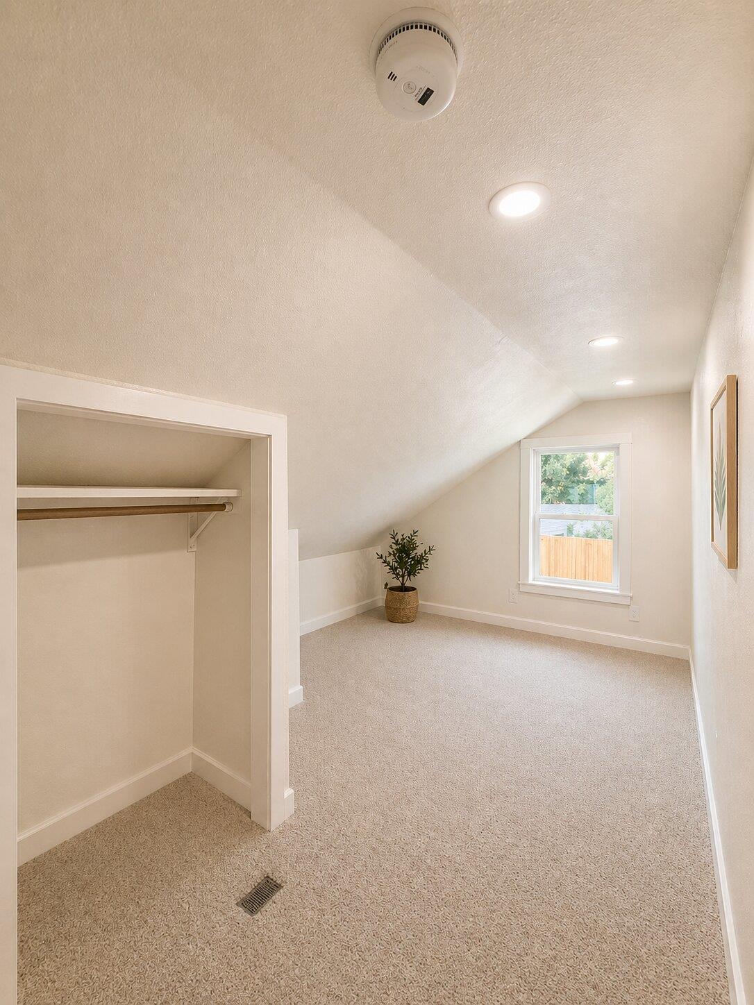 223 NW Front St, Bartlett, TX 76511