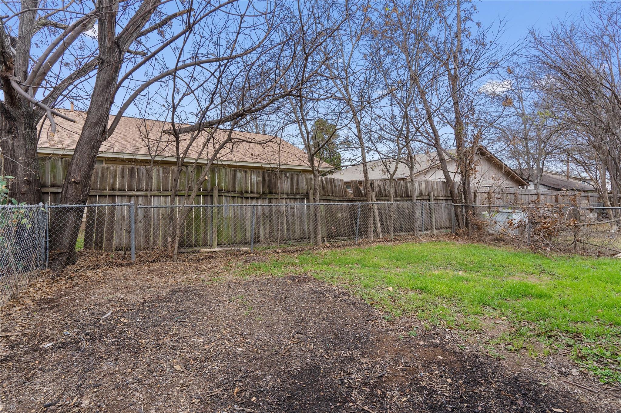 5304 Indio Cir # B, Austin, TX 78745