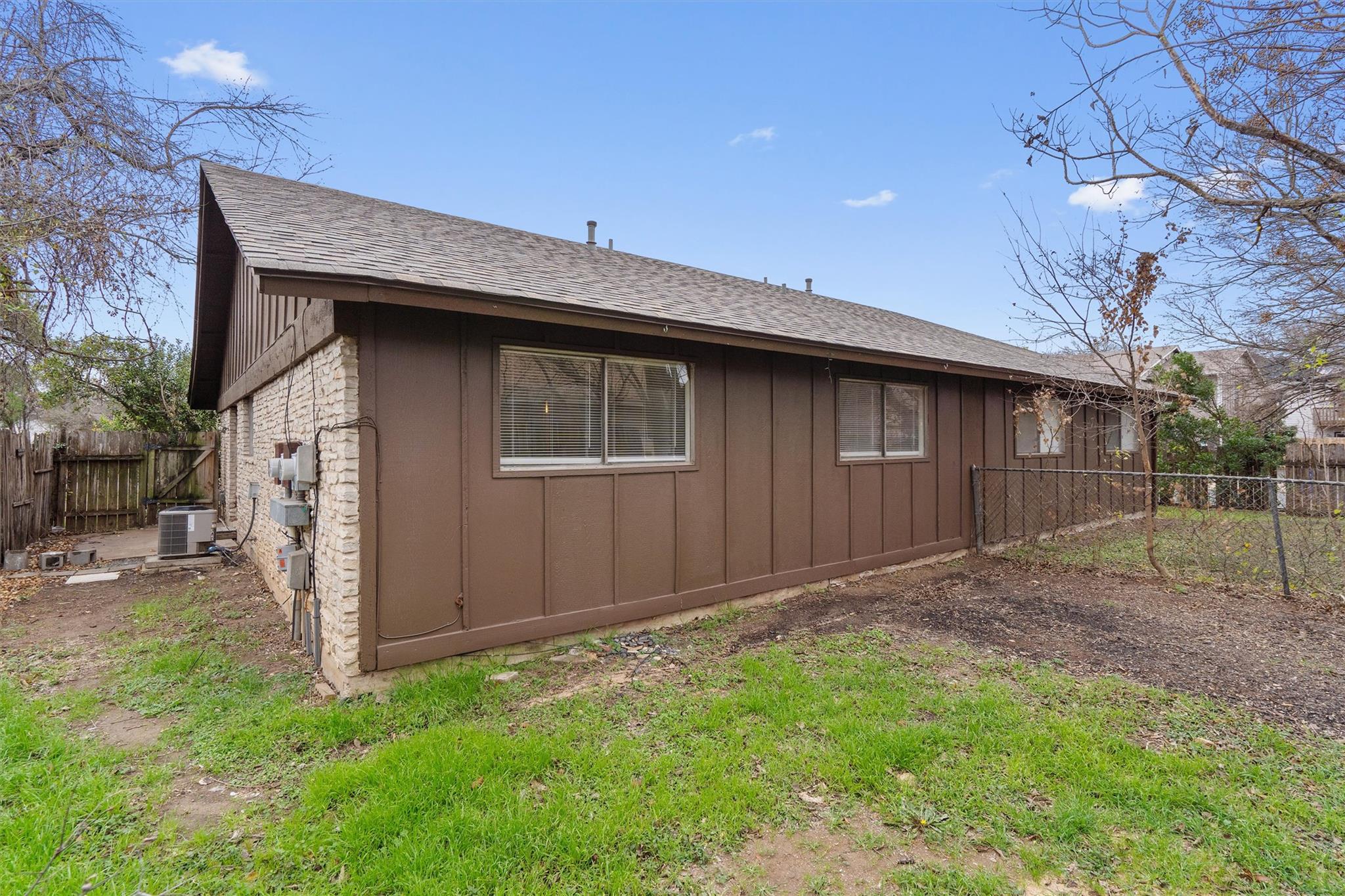 5304 Indio Cir # B, Austin, TX 78745