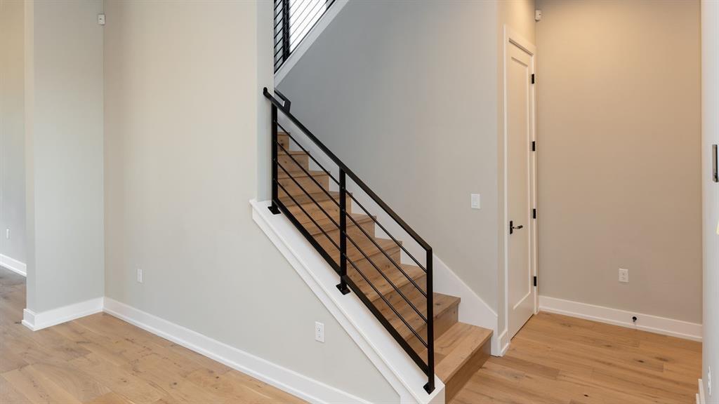 15700 Grumbles Ln NW, Bee Cave, TX 78738