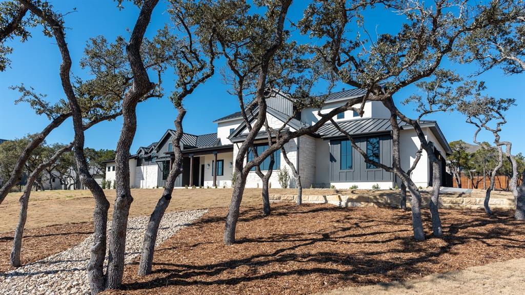 15700 Grumbles Ln NW, Bee Cave, TX 78738