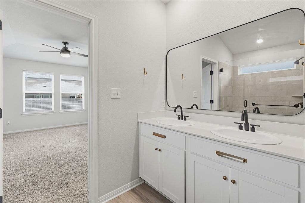 2807 Rustic Hills Dr, Round Rock, TX 78665