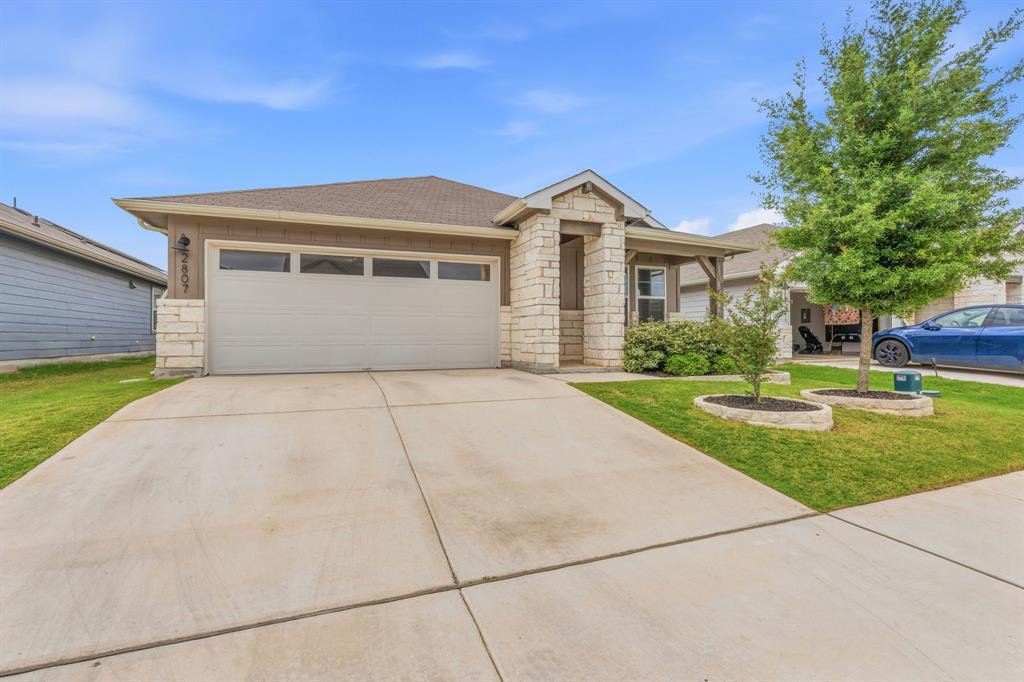 2807 Rustic Hills Dr, Round Rock, TX 78665