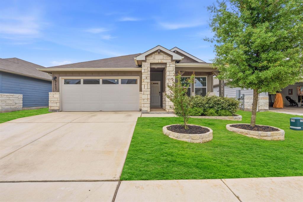 2807 Rustic Hills Dr, Round Rock, TX 78665
