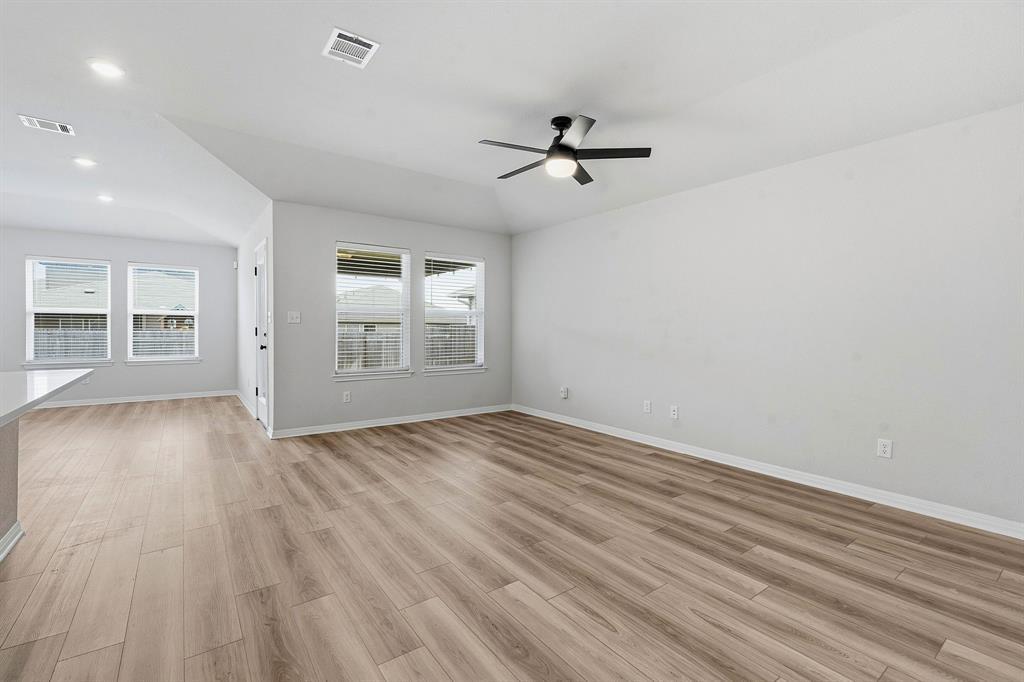 2807 Rustic Hills Dr, Round Rock, TX 78665