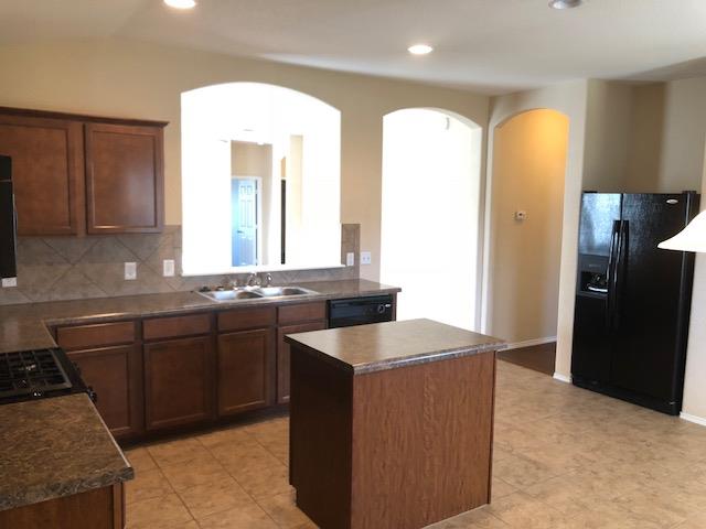 228 Pigeonberry Pass, Buda, TX 78610