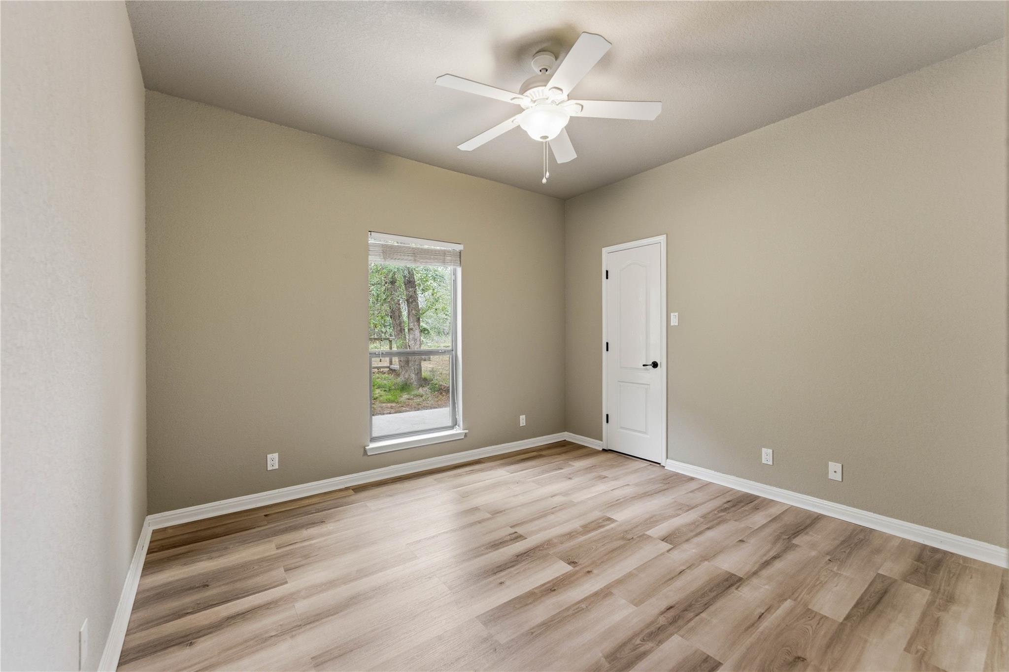 205 Sendera Xing, La Vernia, TX 78121
