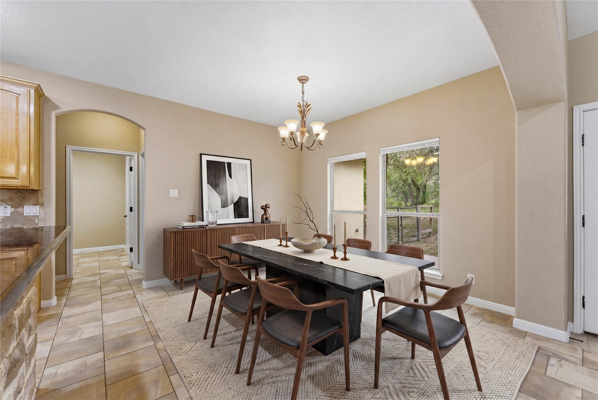 205 Sendera Xing, La Vernia, TX 78121