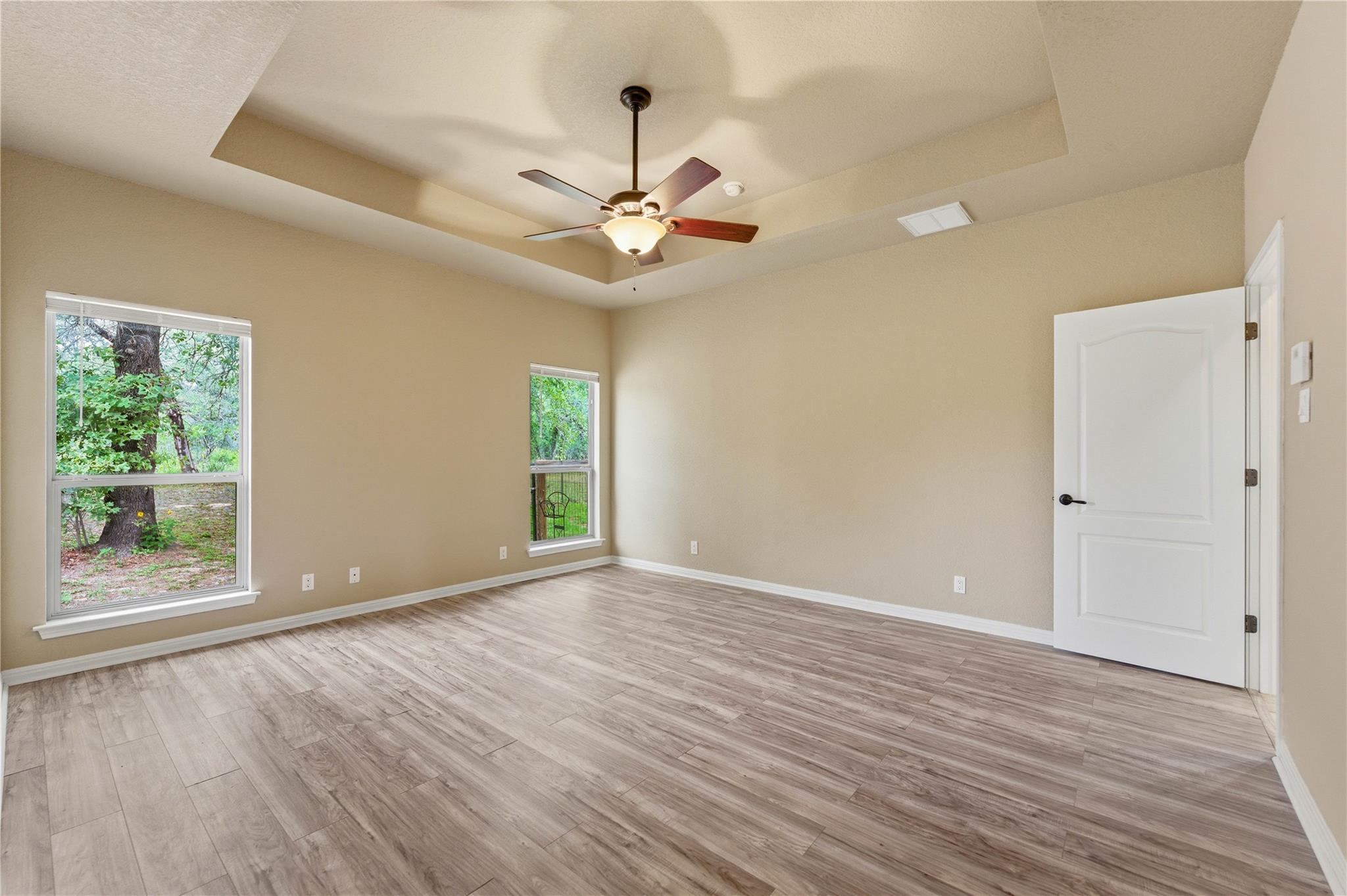 205 Sendera Xing, La Vernia, TX 78121