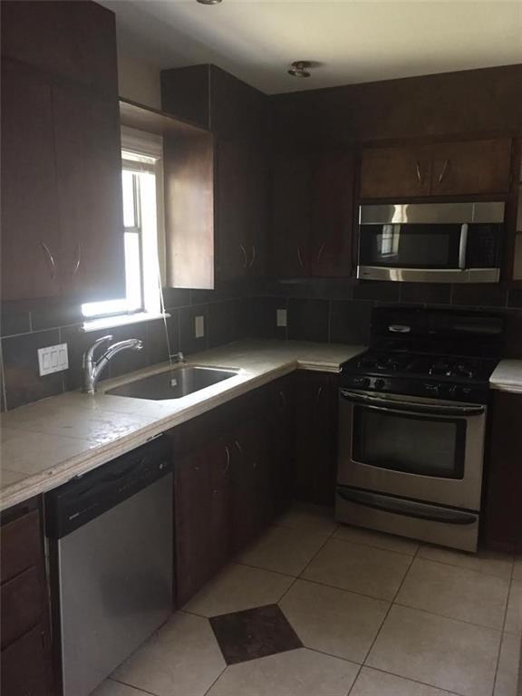 3000 S 1st St # 101, Austin, TX 78704