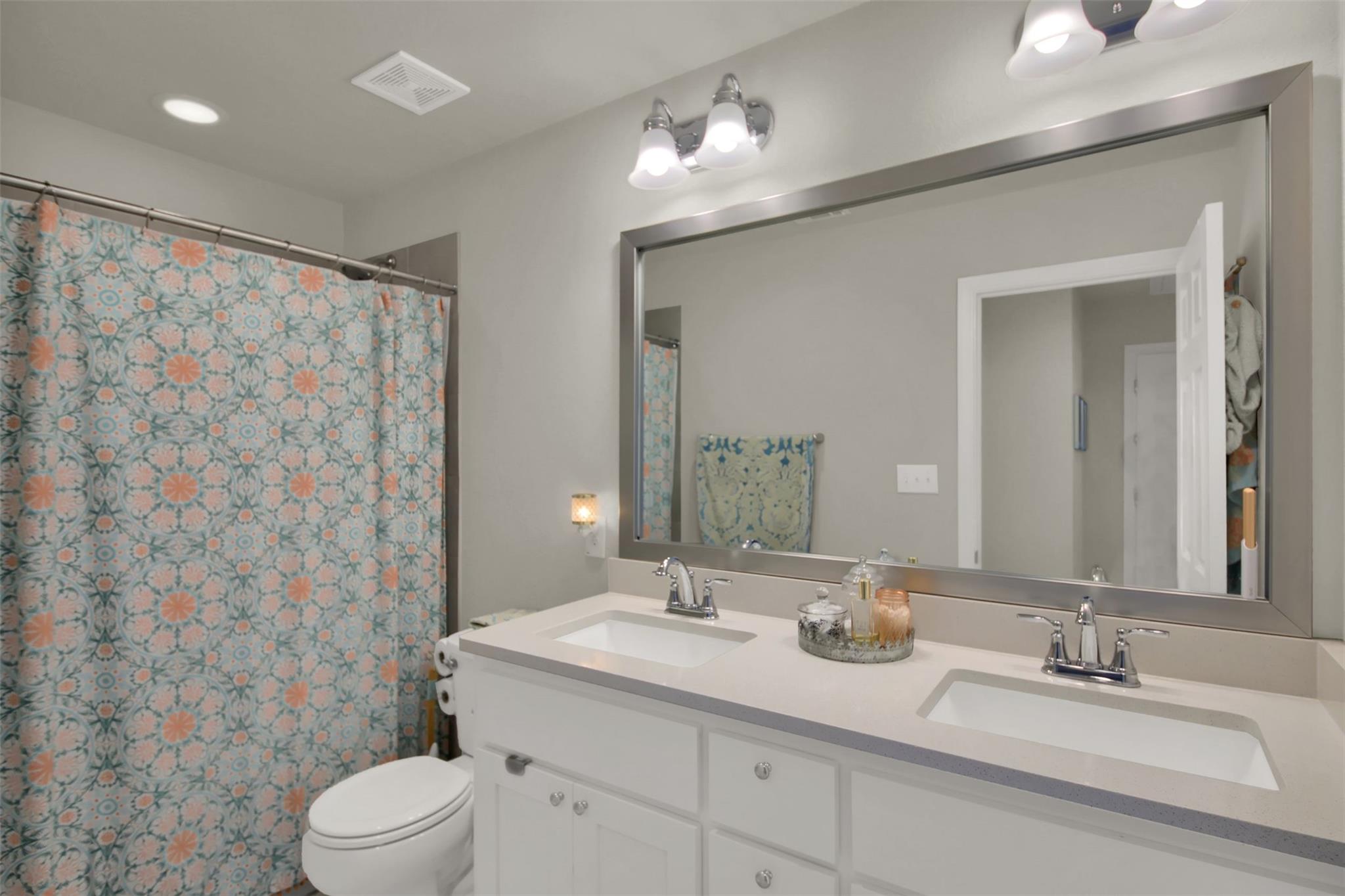 305 Satsuma Dr, Buda, TX 78610