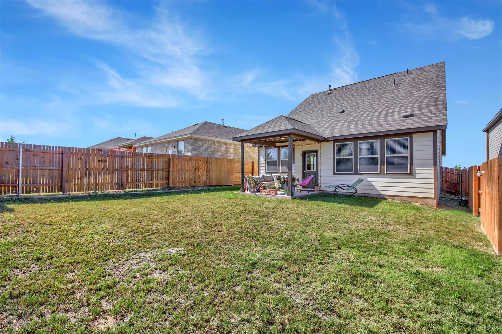 305 Satsuma Dr, Buda, TX 78610