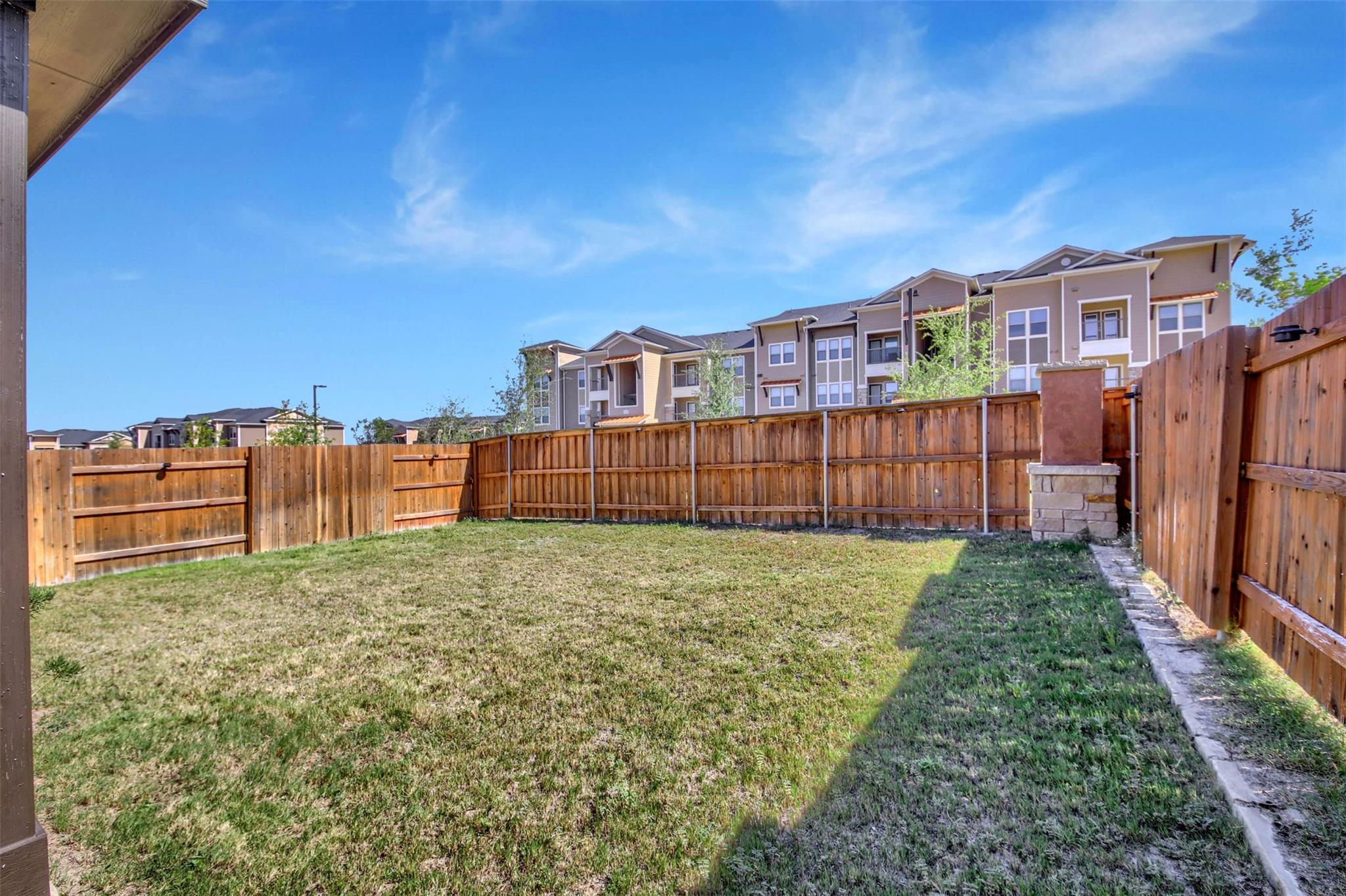 305 Satsuma Dr, Buda, TX 78610