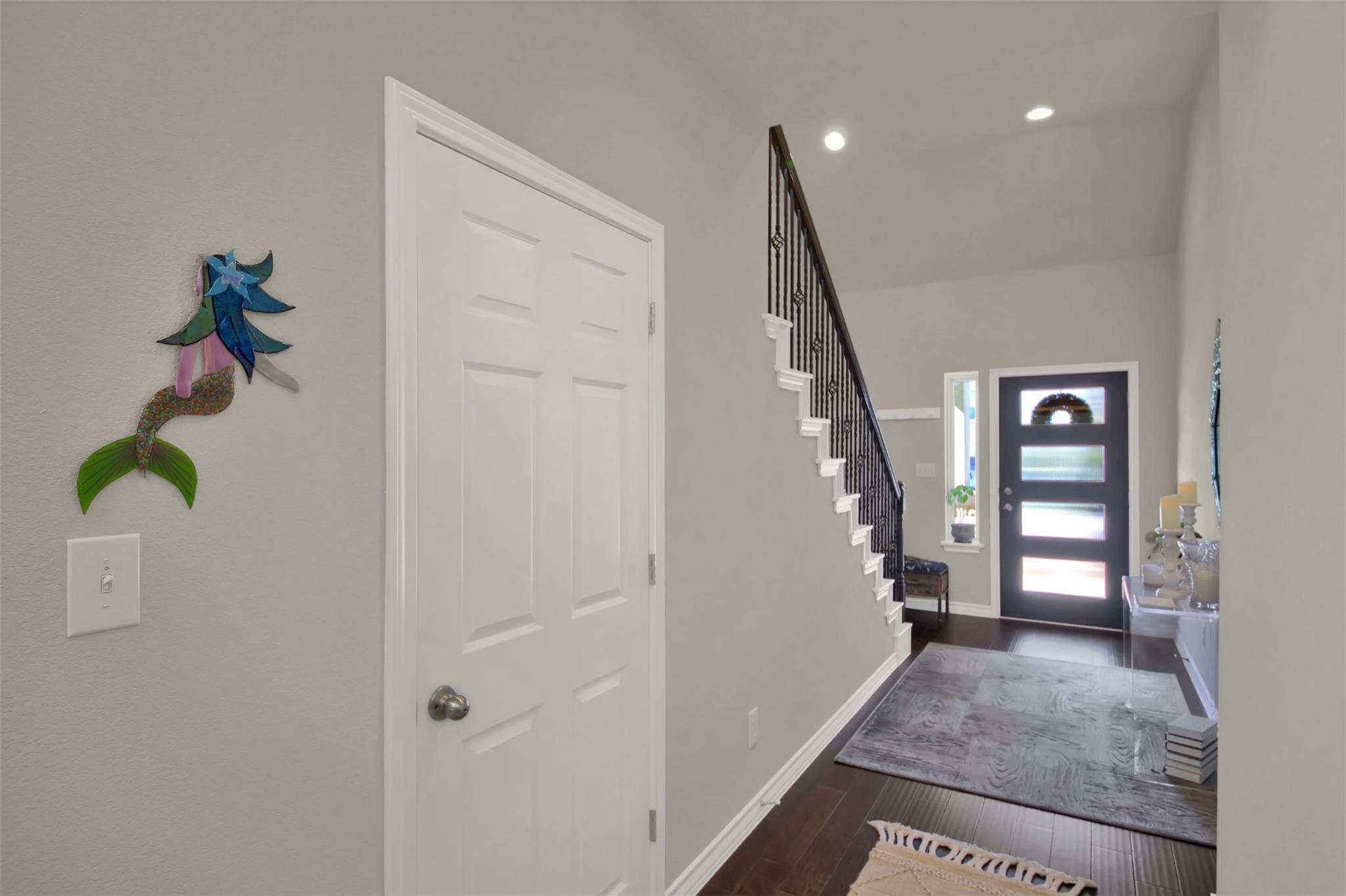 305 Satsuma Dr, Buda, TX 78610
