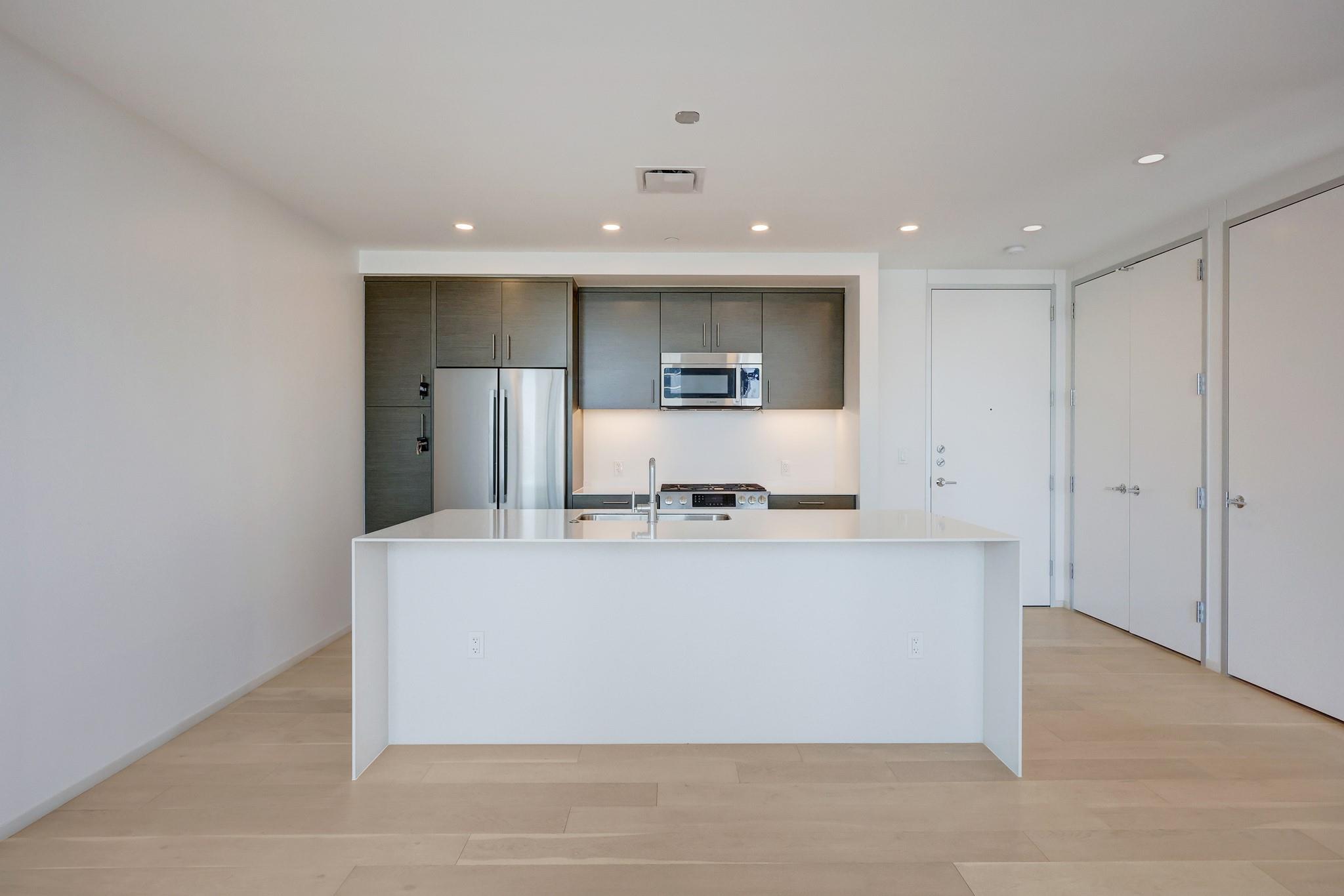 301 West Ave # 1402, Austin, TX 78701
