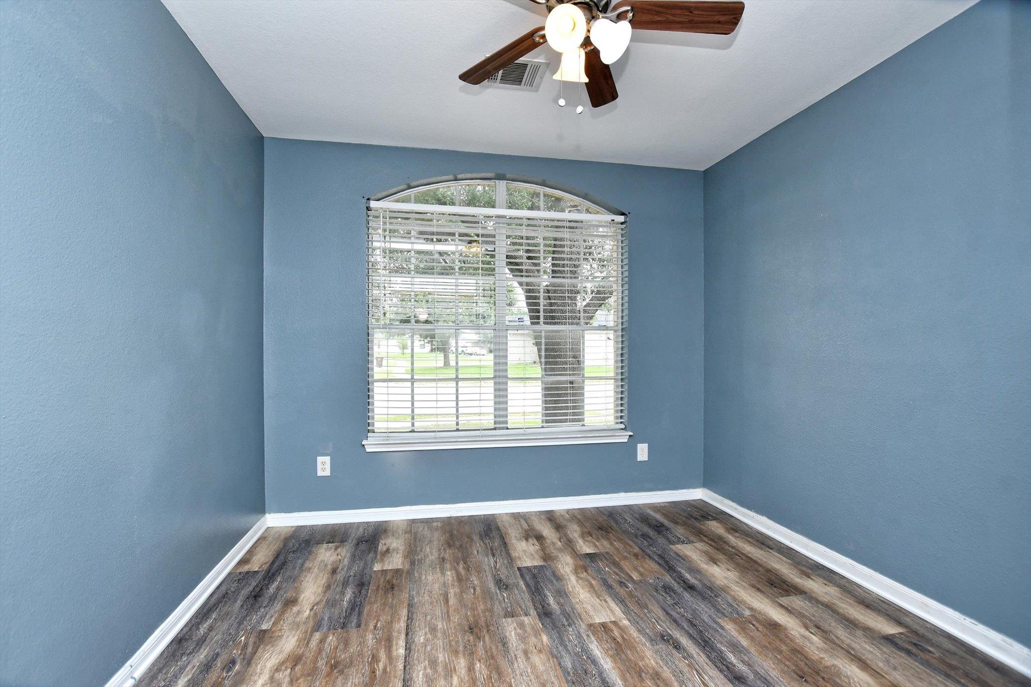 2307 Logan Dr, Round Rock, TX 78664