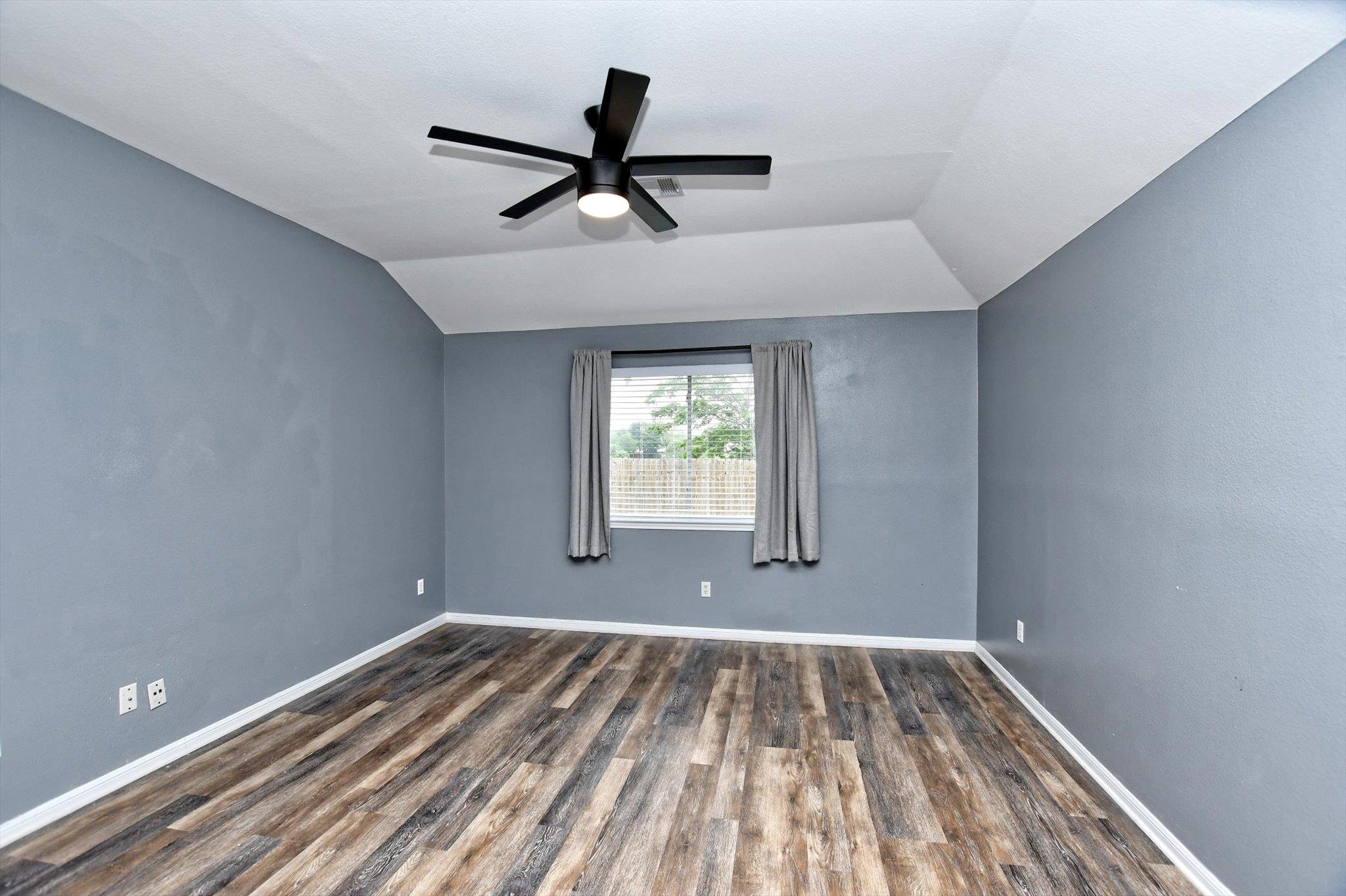 2307 Logan Dr, Round Rock, TX 78664