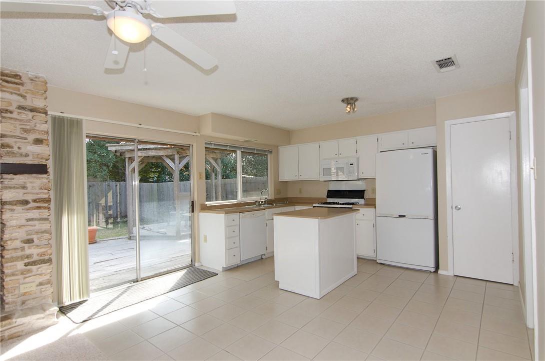 10405 Firethorn Ln, Austin, TX 78750