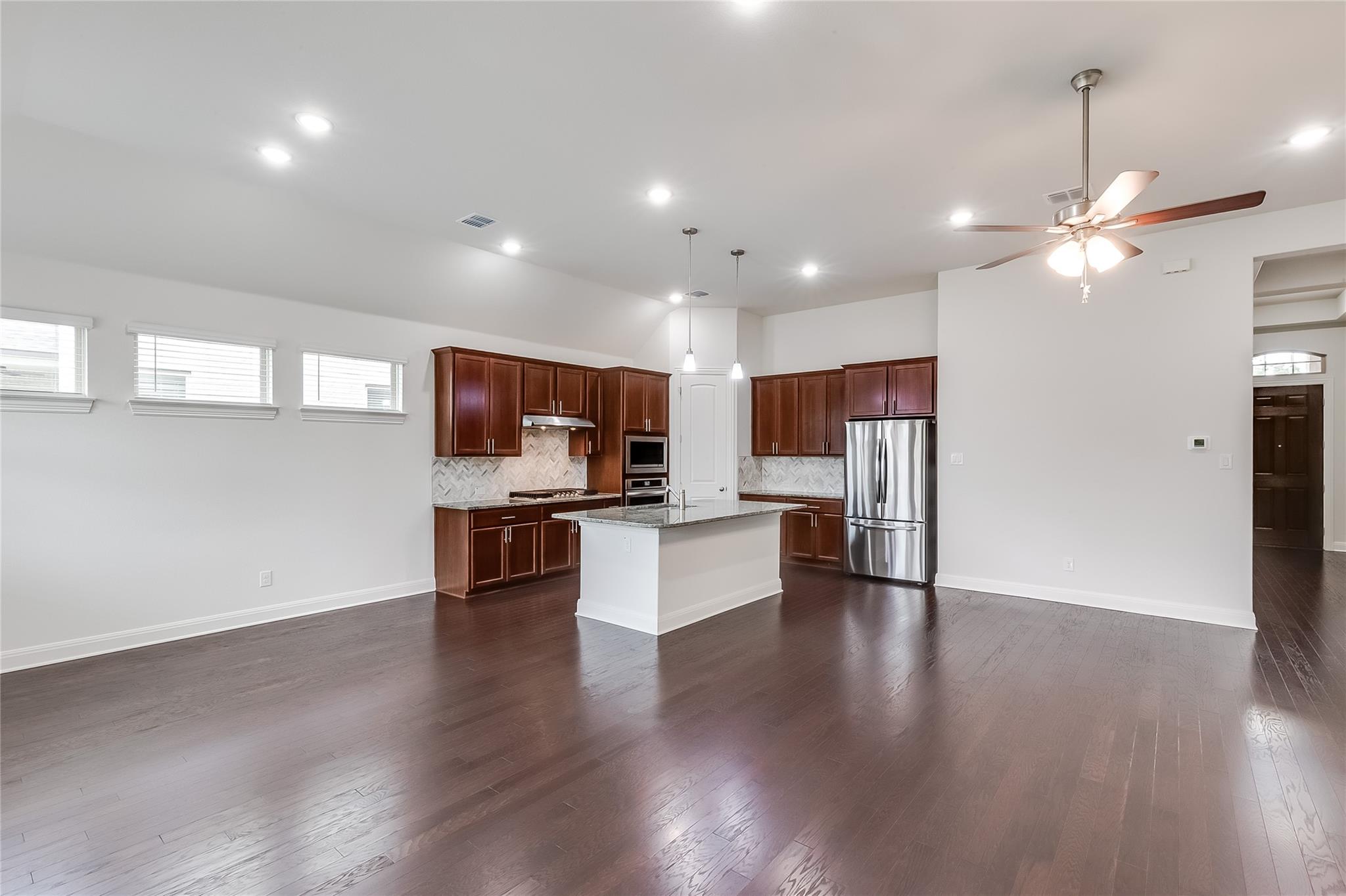 113 Millbend Rd, Georgetown, TX 78633